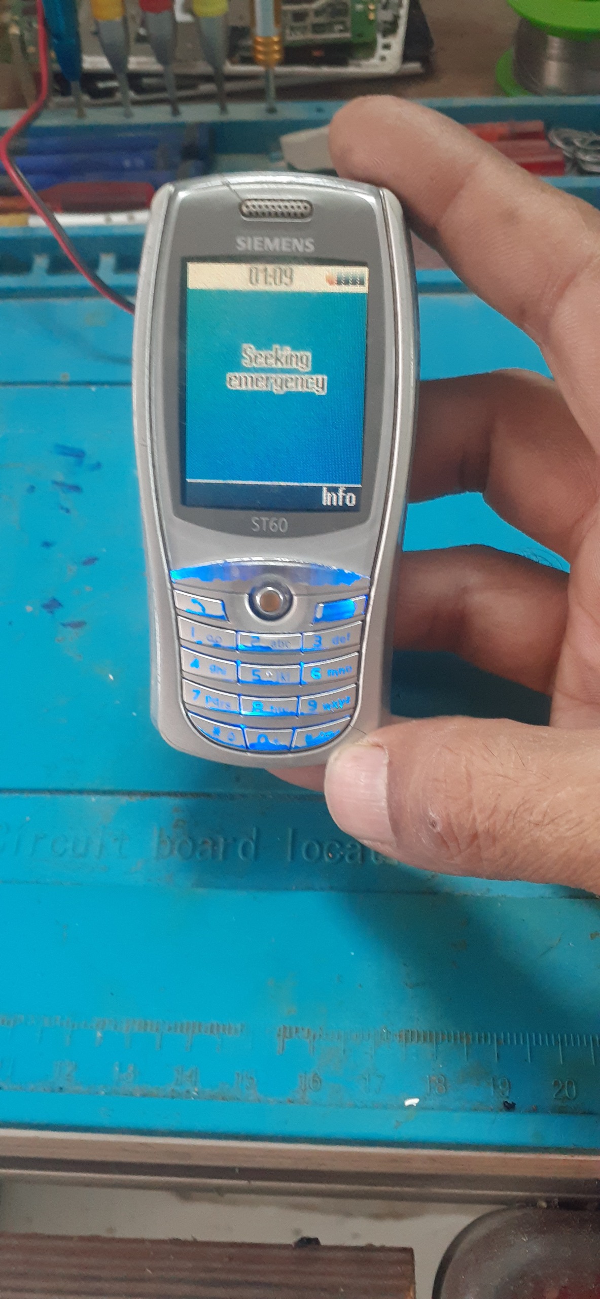 گوشی موبایل زیمنسSIEMENS..ST60