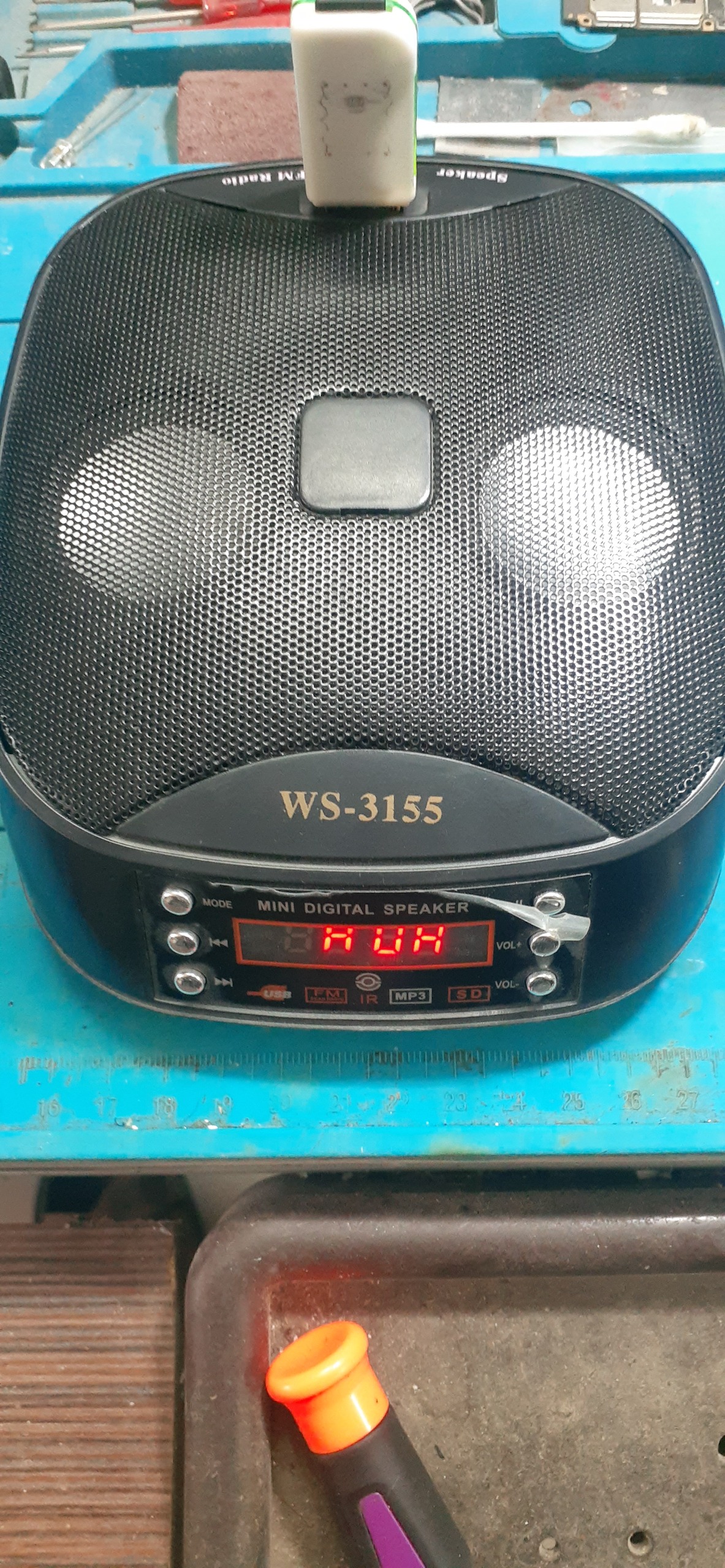 اسپیکر همراه انتیک FM.رمخور و فلش خور.USB