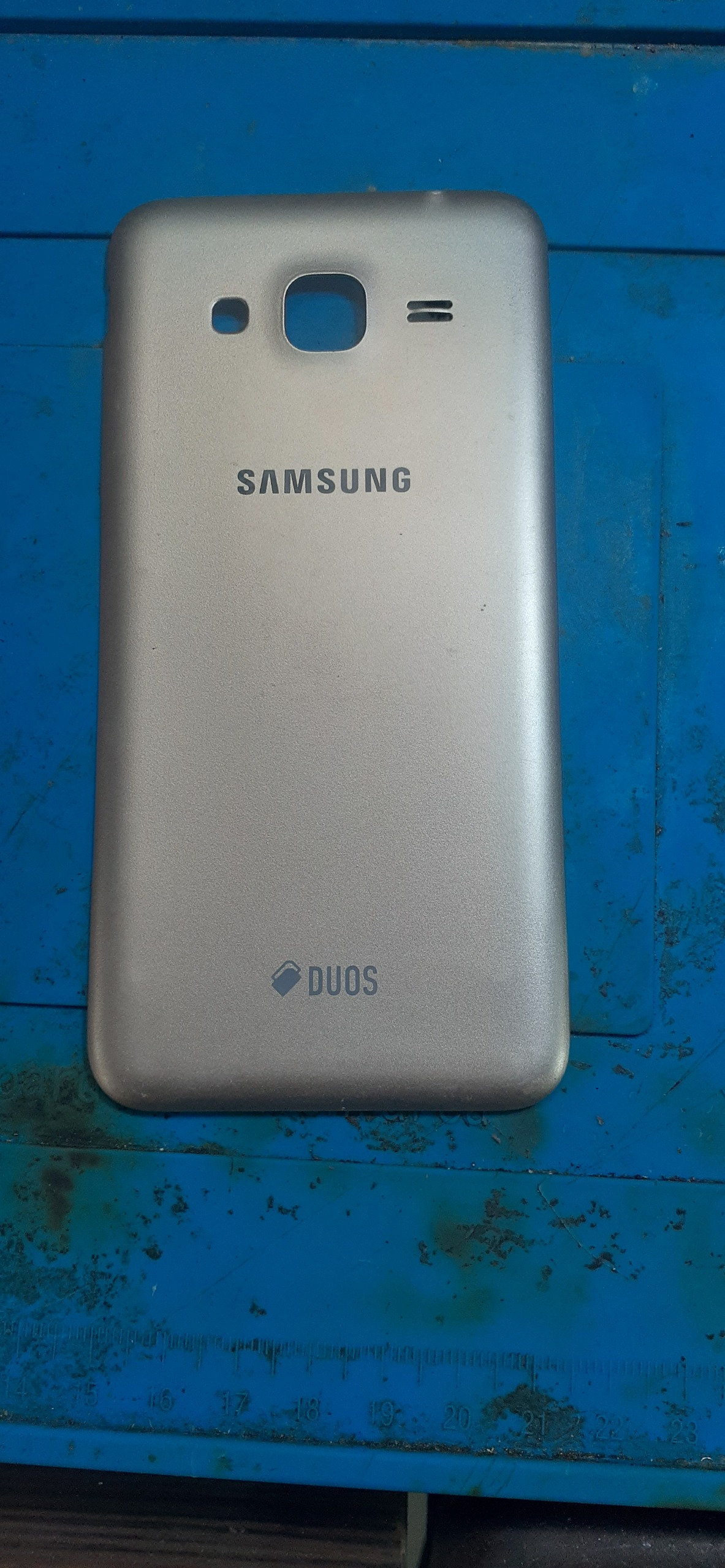 درب پشت گوشی سامسونگj320-j3_2016رنگ گلد