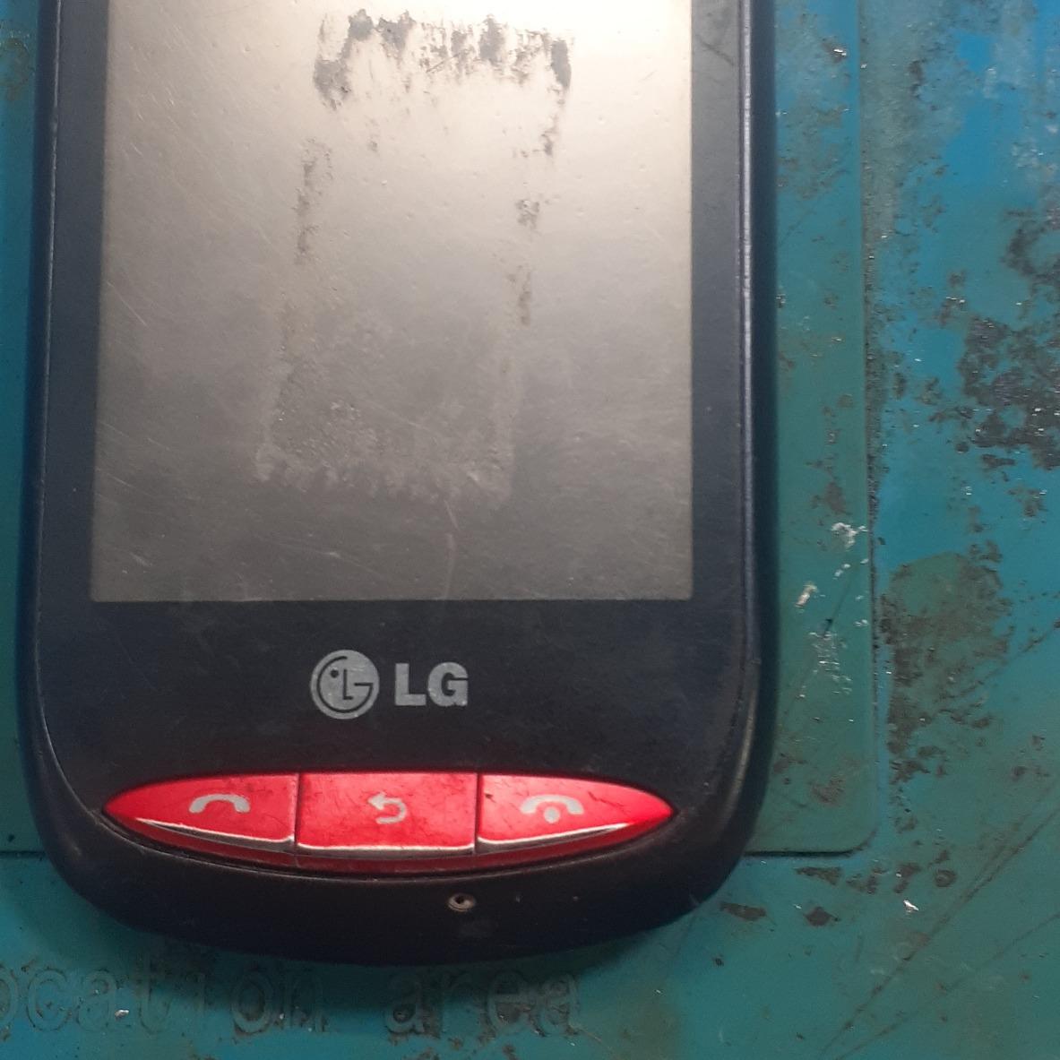 تاچ و ال سی دی LG.T500