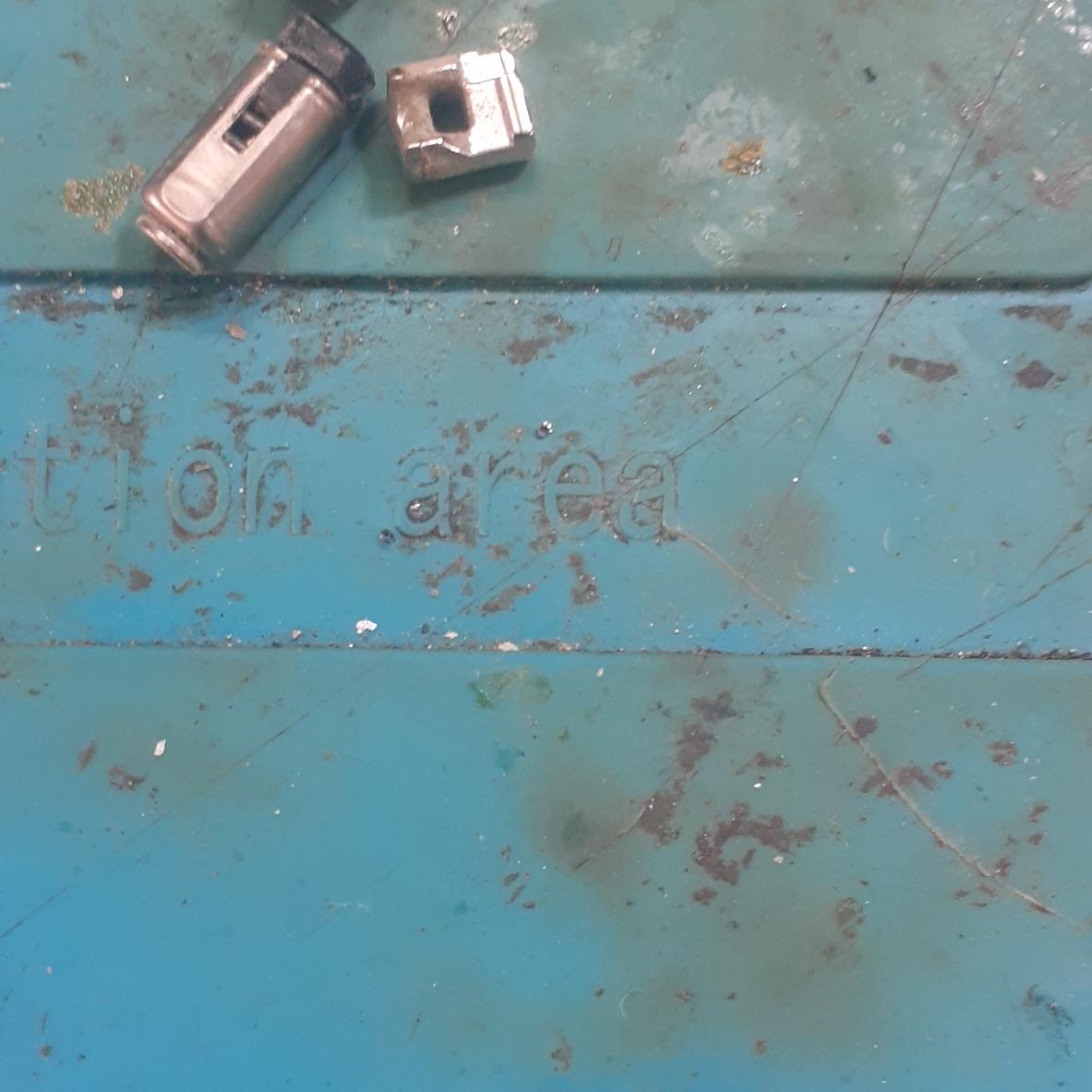 قفل و لولاگوشی تاشو گوشی سونی اریکسون Z550i