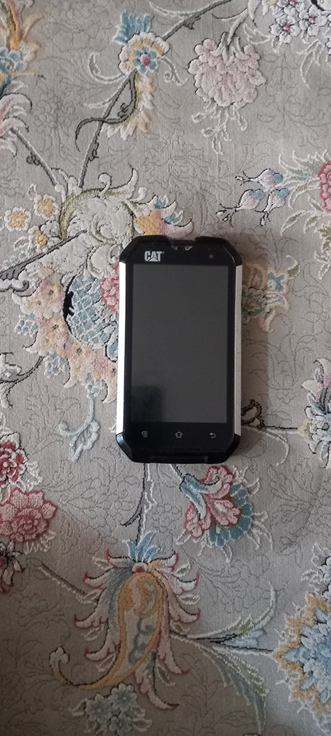 موبایل CAT مدل b15