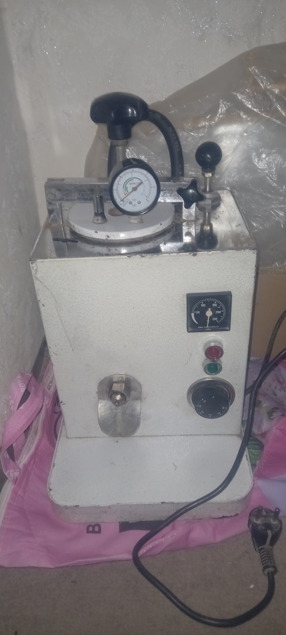 کوره ذوب تا 300 درجه