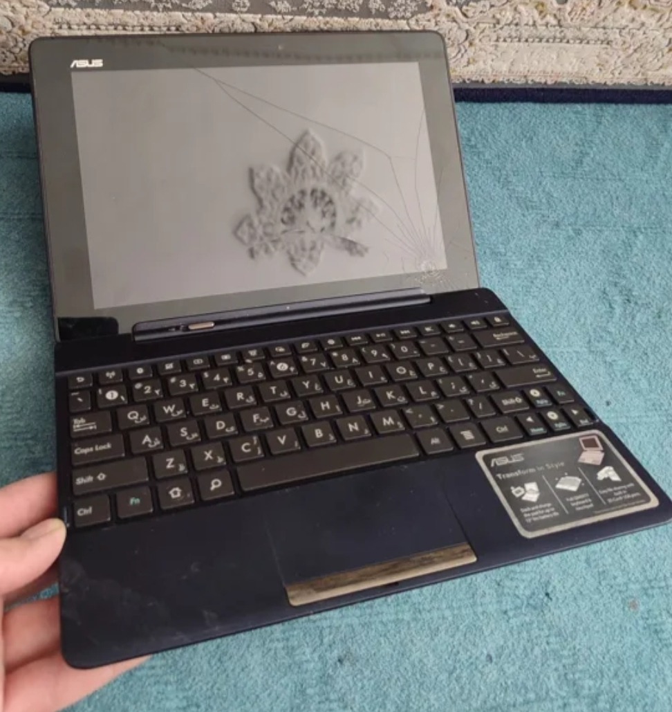 تبلت ایسوس با کیبورد
