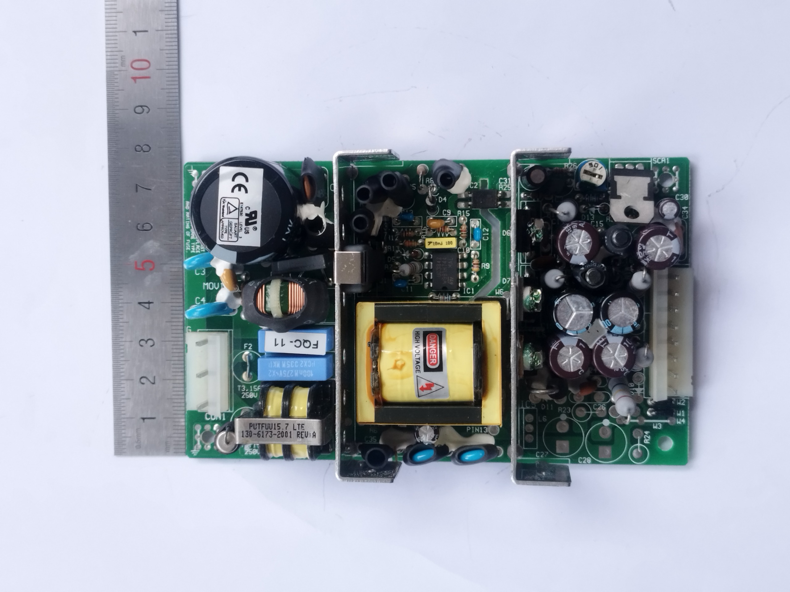 سوییچینگ .5V/7A, 12V/2.5A ,-12V/0.4A