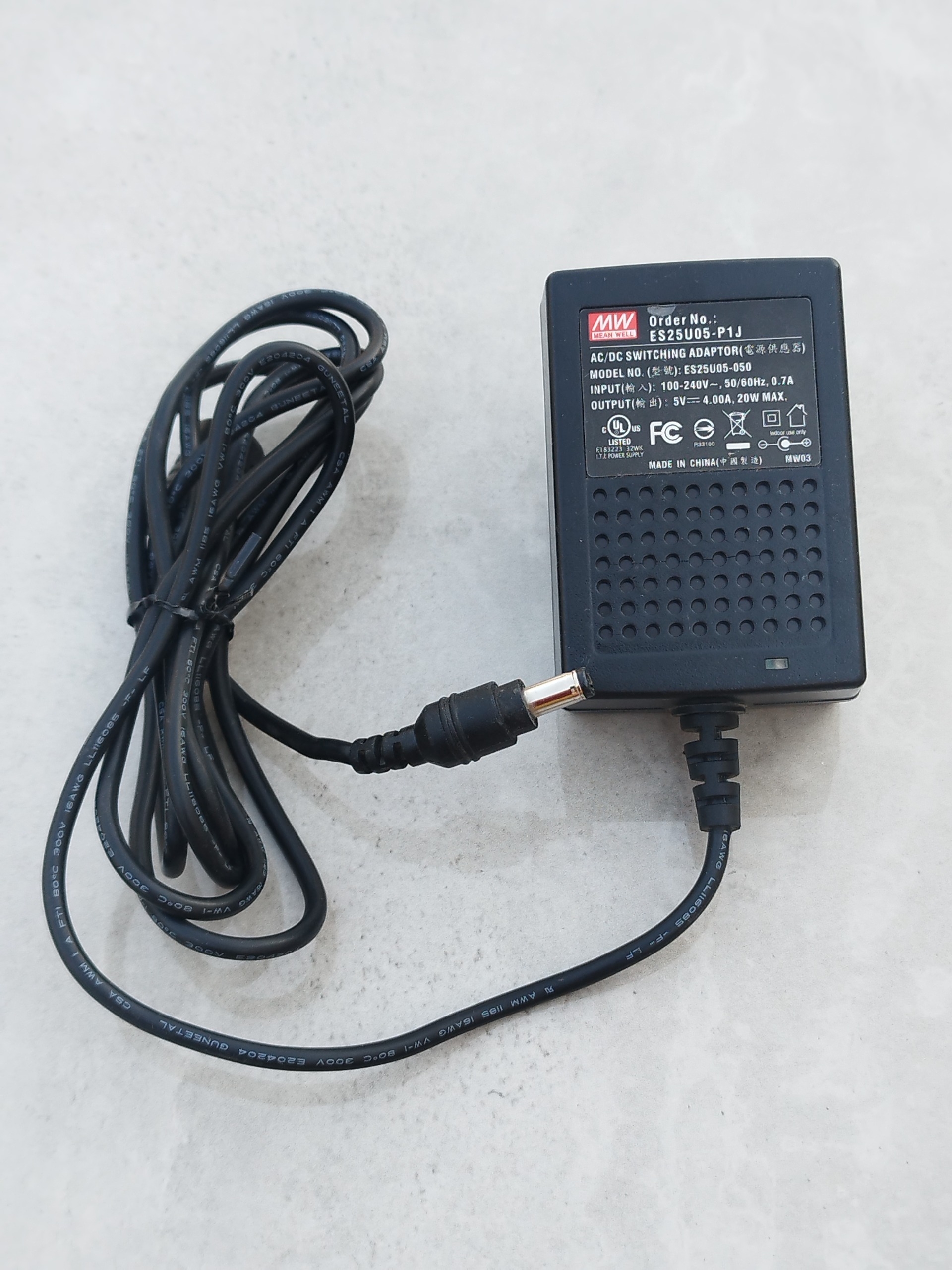 آداپتور mean well ولت 5 آمپر 4