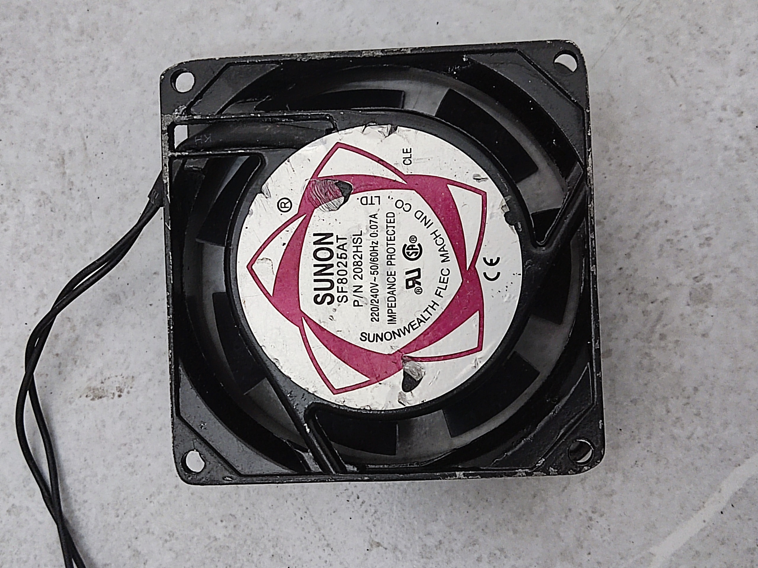 فن Sunon 0/07 آمپر 220 ولت فلزی