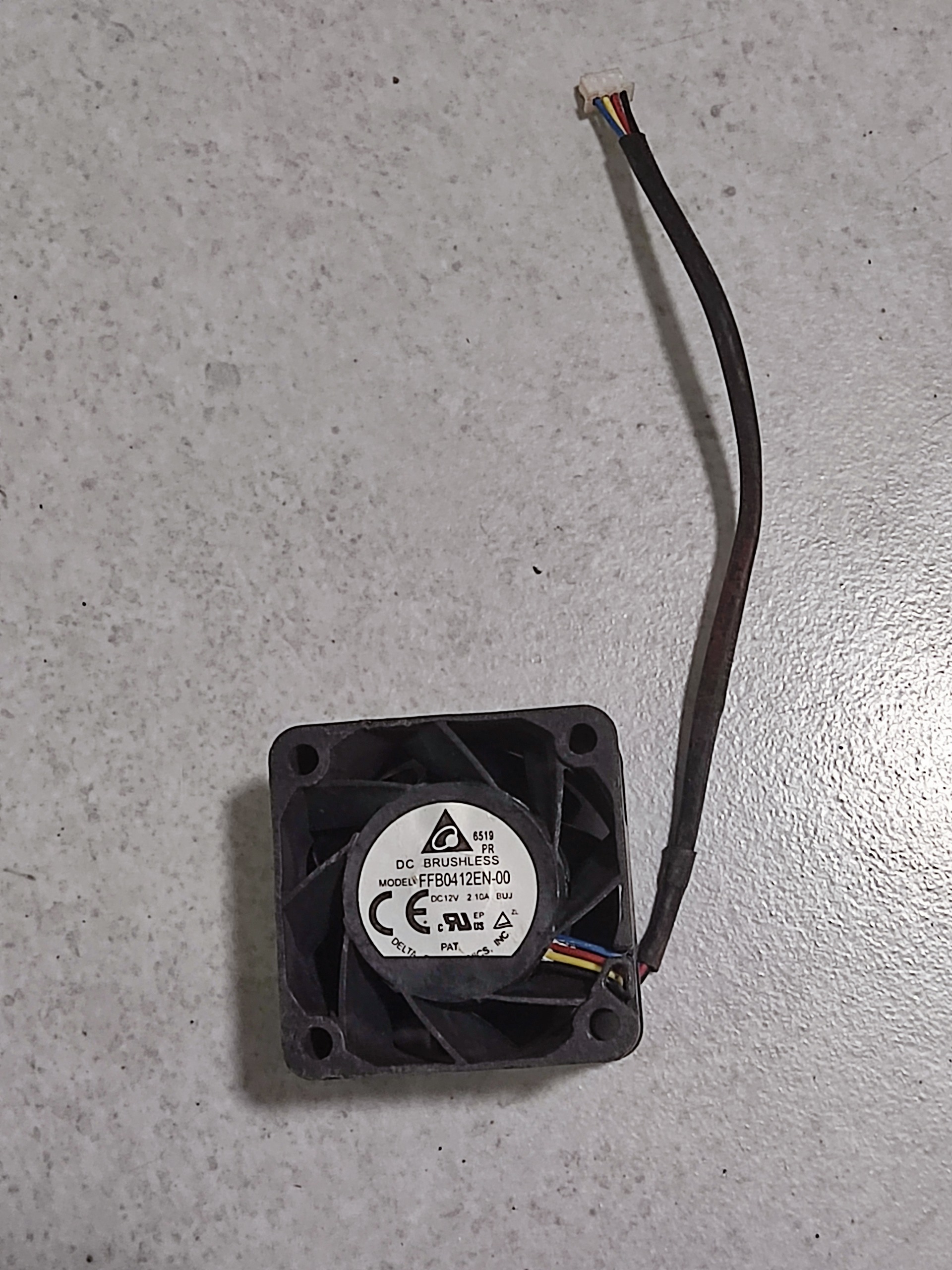 فن دلتا 2/10 آمپر 12 ولت