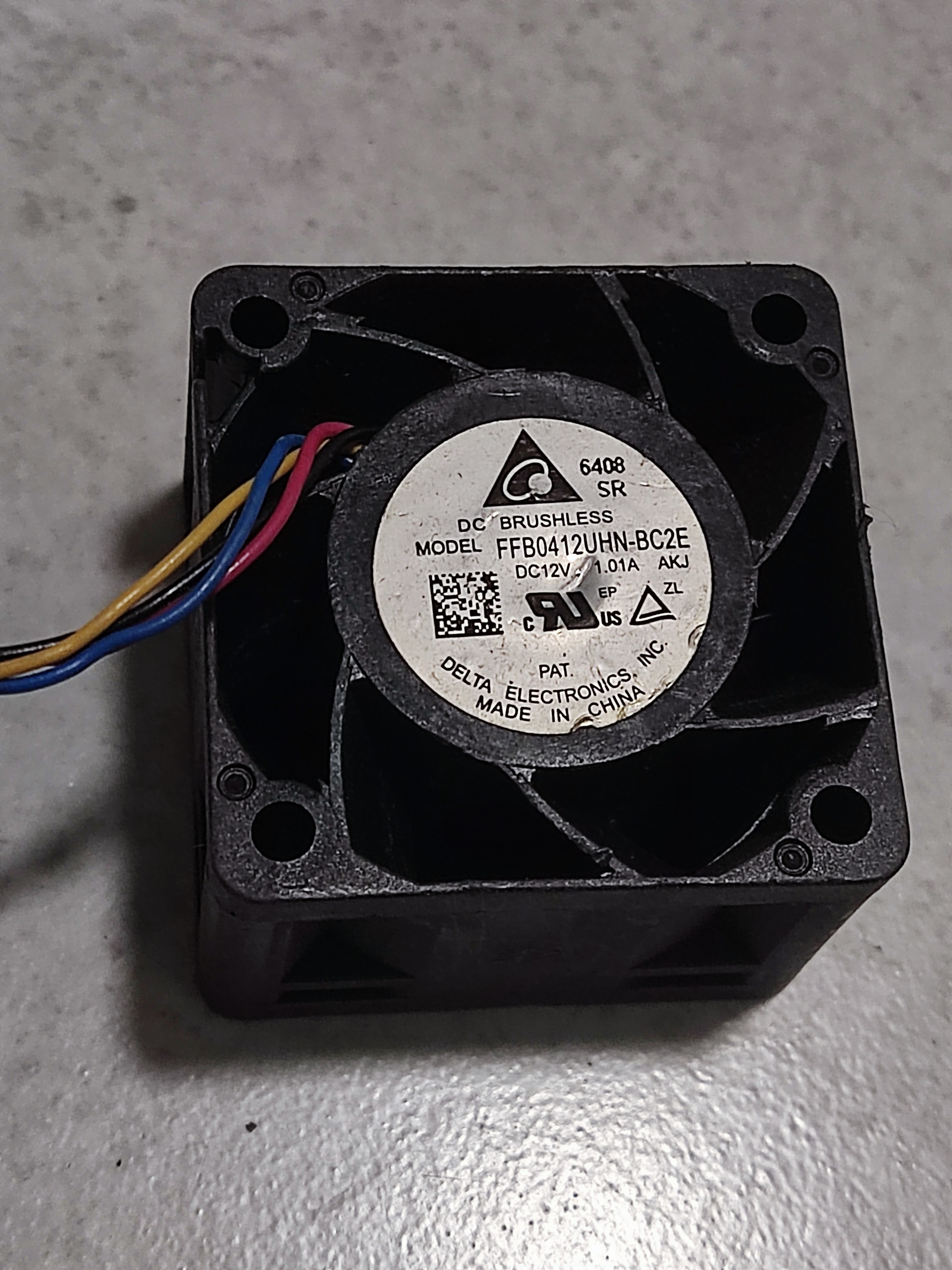 فن دلتا 1/01 آمپر 12ولت