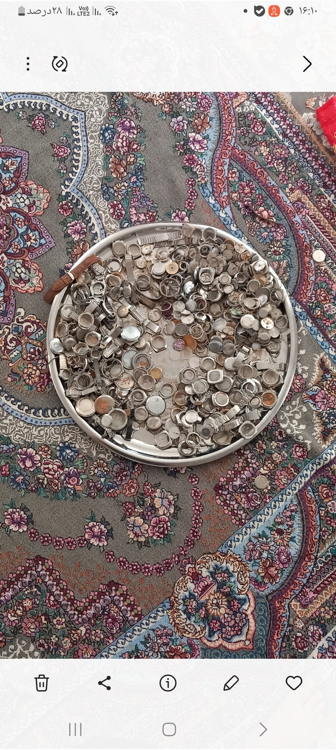 نزدیک به 7 کیلو قاب و موتور ساعت اتومات