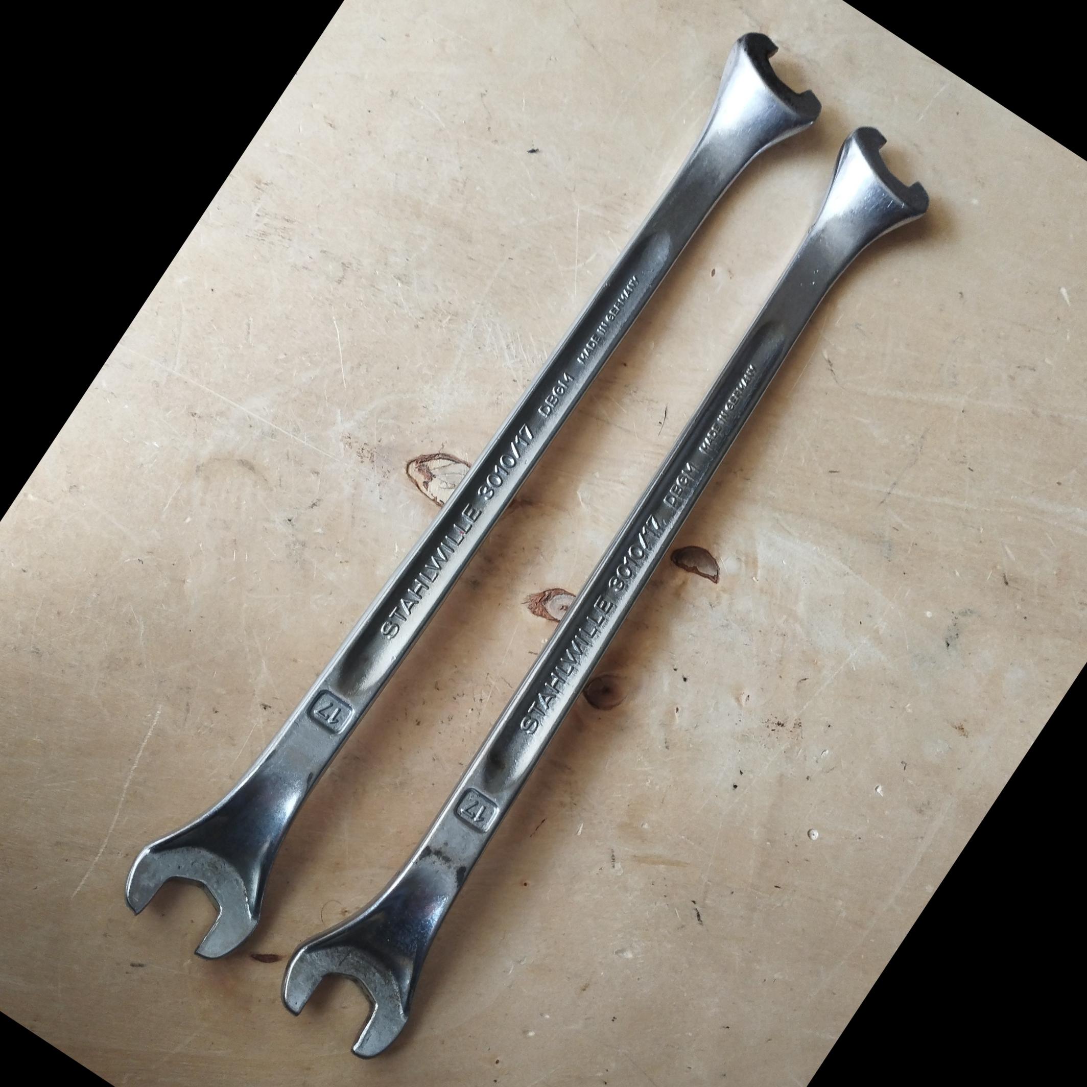 آچار دوسر تخت اشتایویل بنزی دوسر17