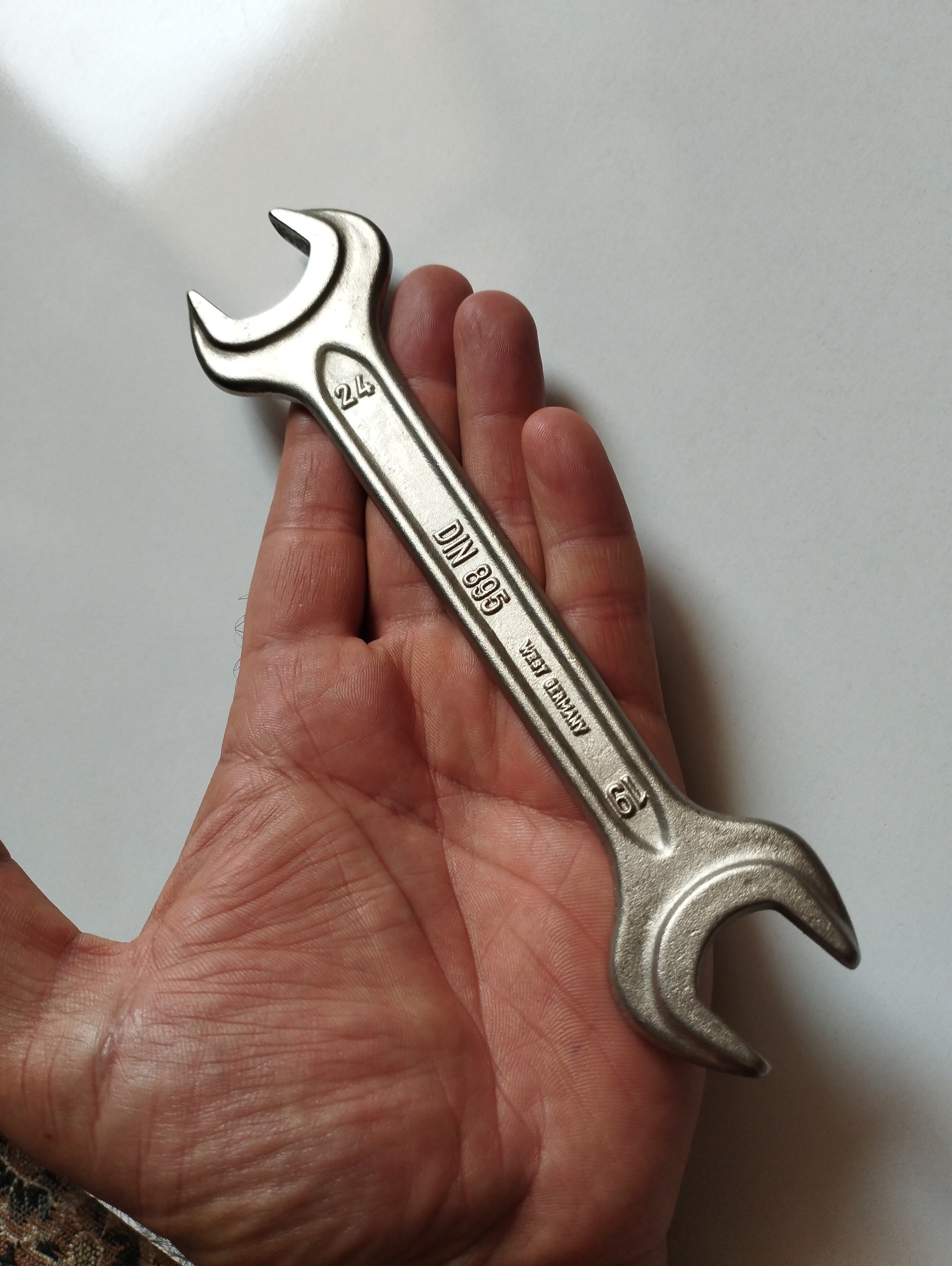 آچار تخت آلمان غربی سایز 24 19