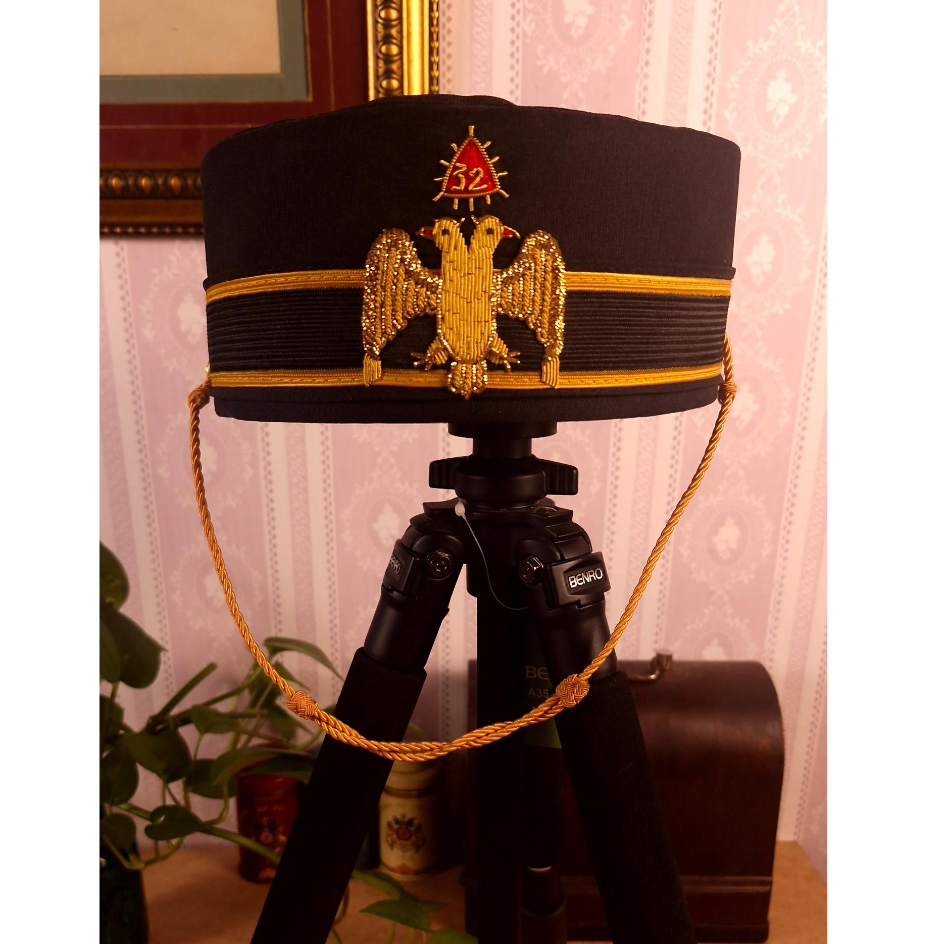کلاه کپ قدیمی ایین اسکاتلندی