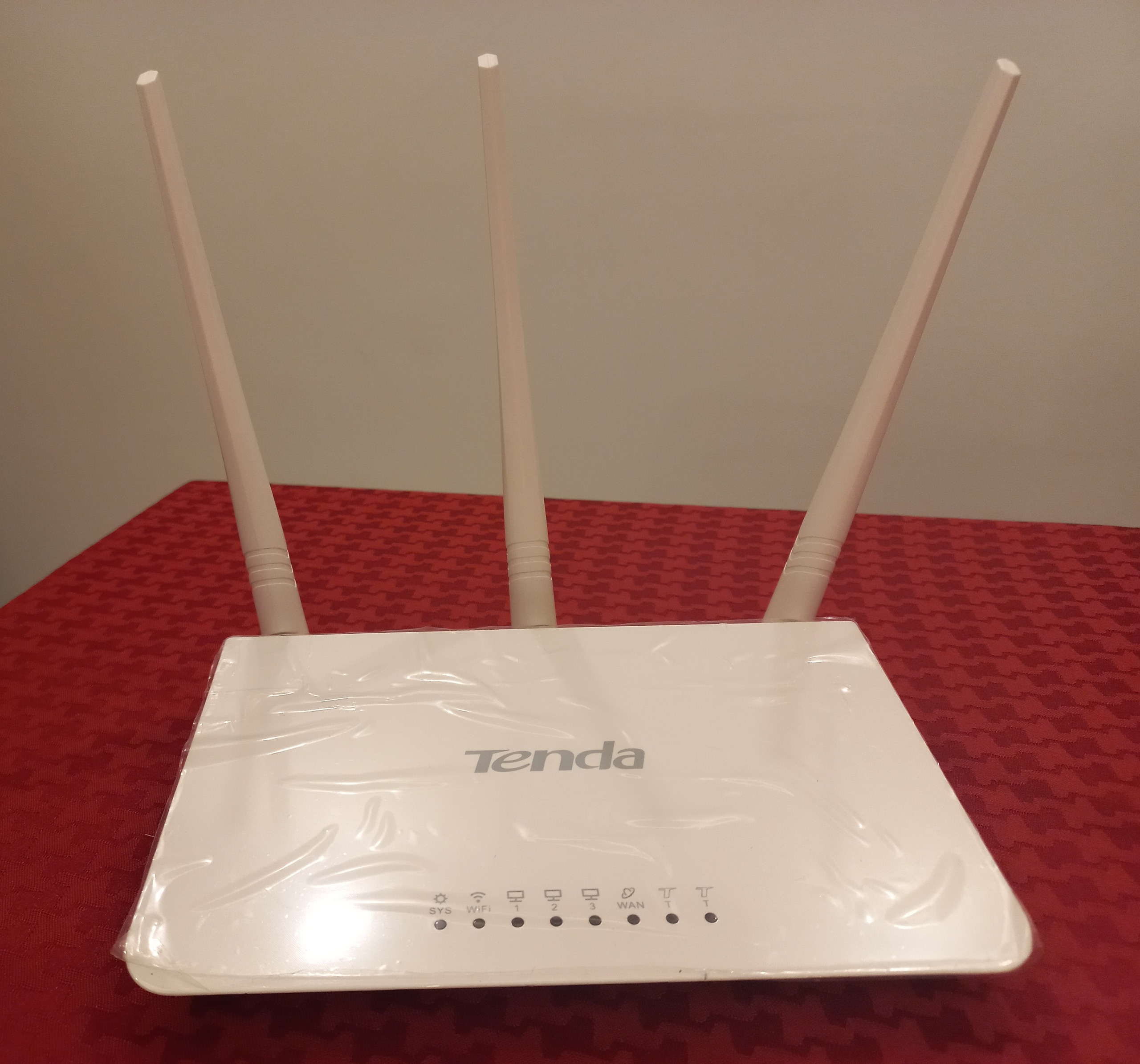 روتر تندا Tenda