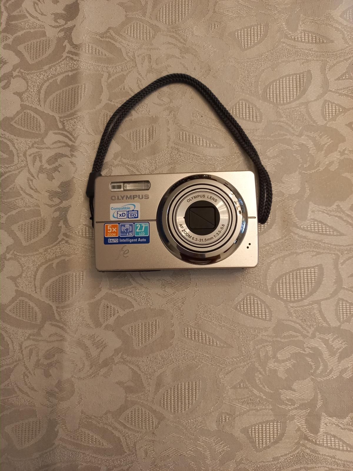 دوربین المپوس fe olympus