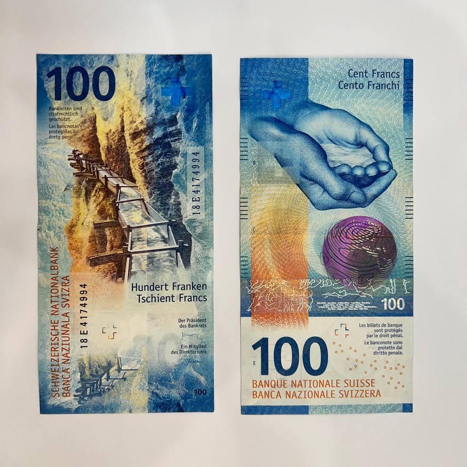 100 فرانک سوئیس
