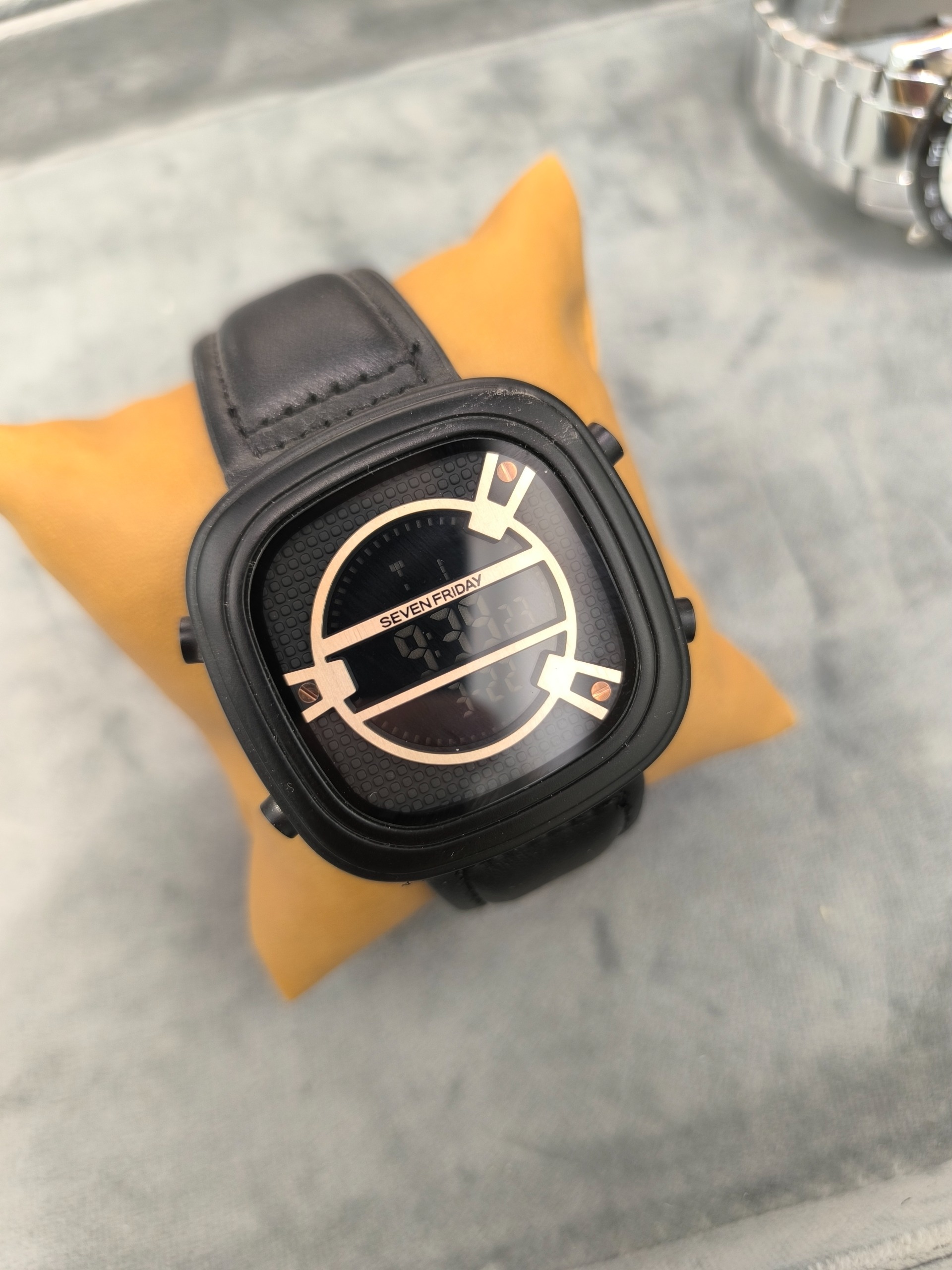 ساعت سون فرایندی اسپرت