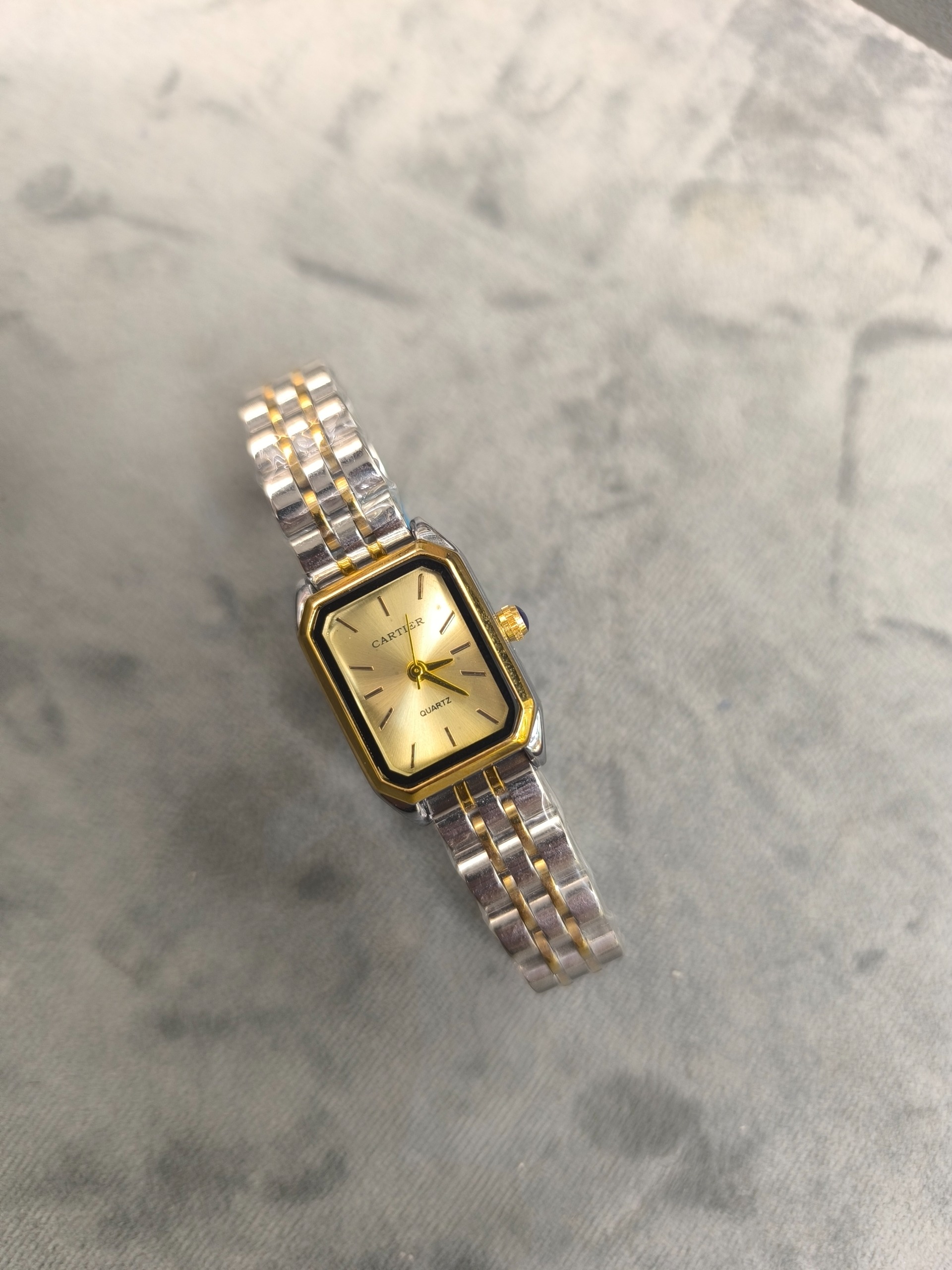 ساعت زنانه کارتیر