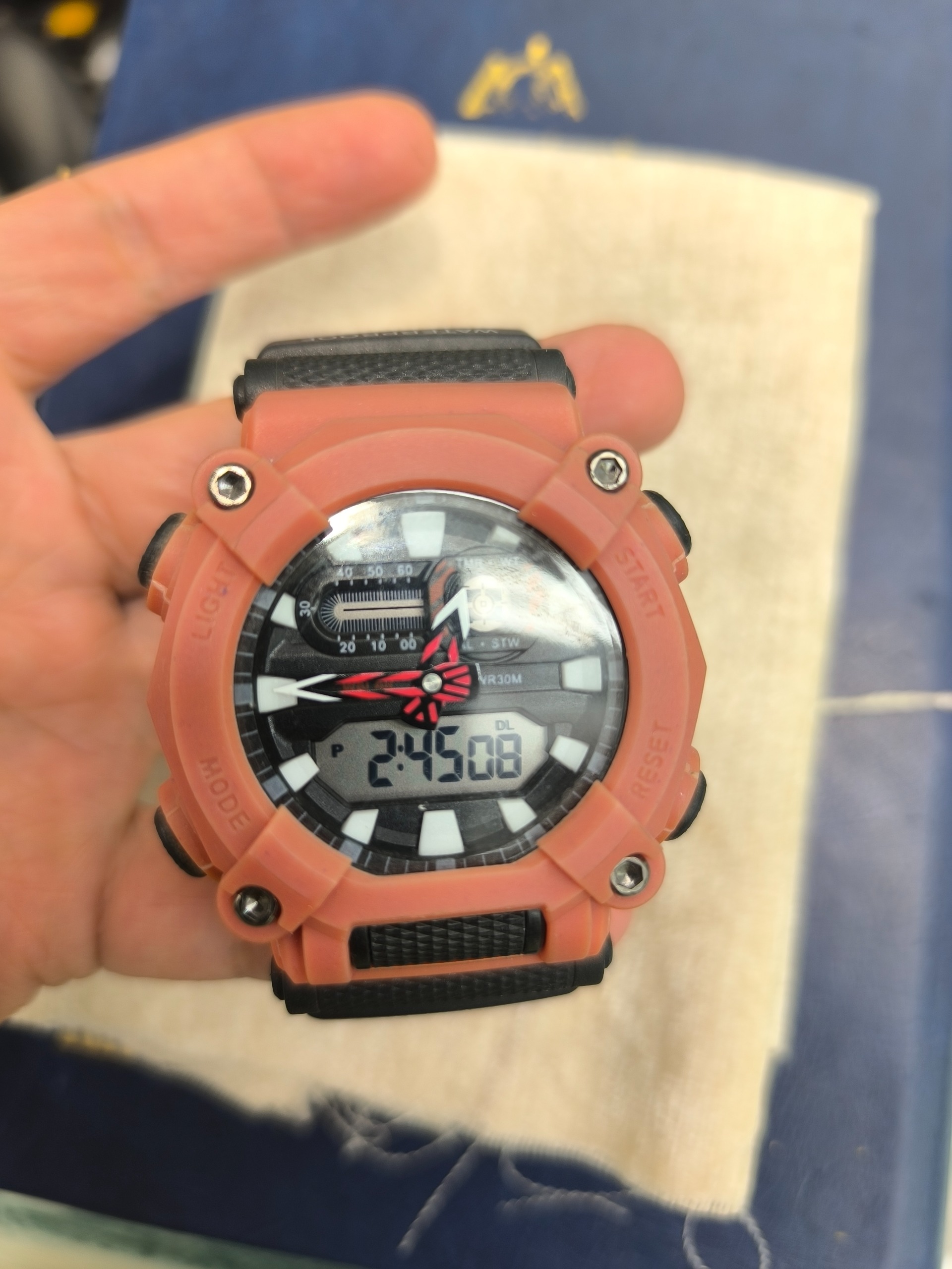 دو زمانه والار