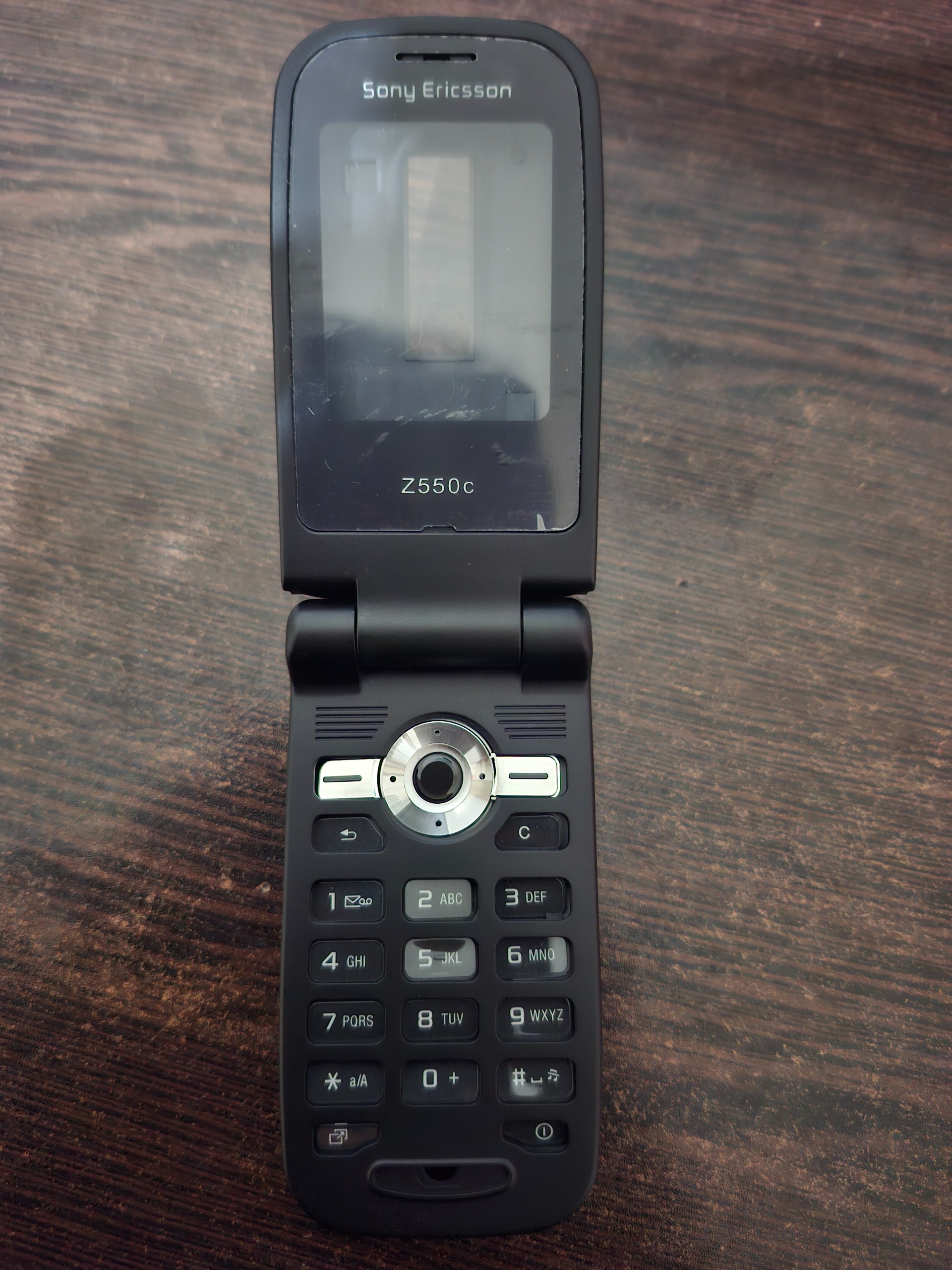 قاب و شاسی کامل سونی اریکسون Sony Z550