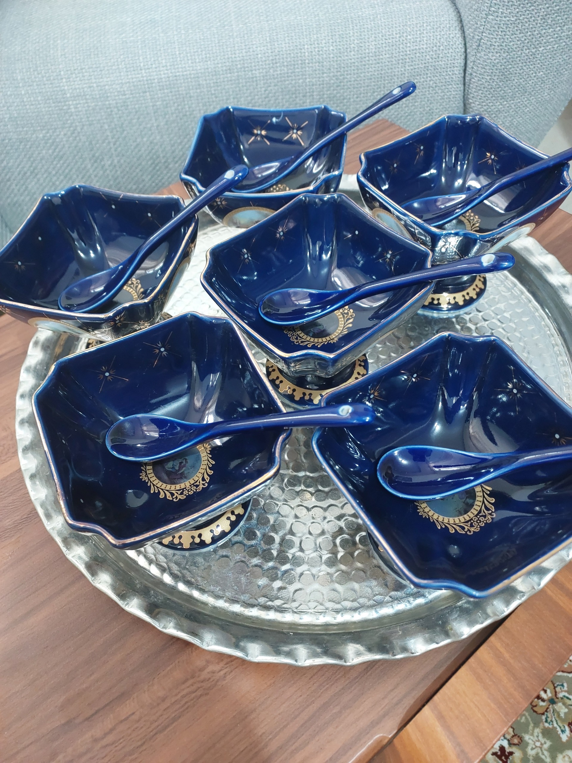 بستنی خوری 6 نفره