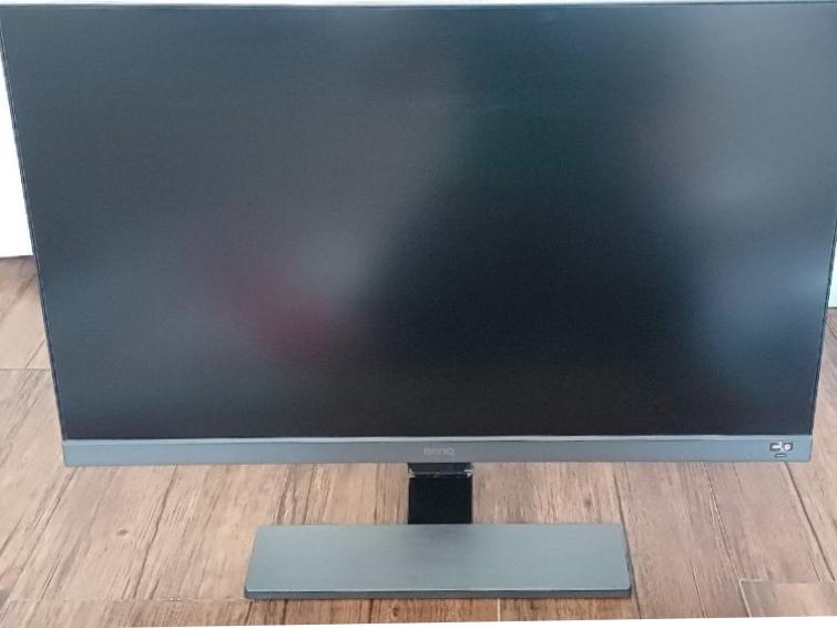 مانیتور 27 اینچ benQ