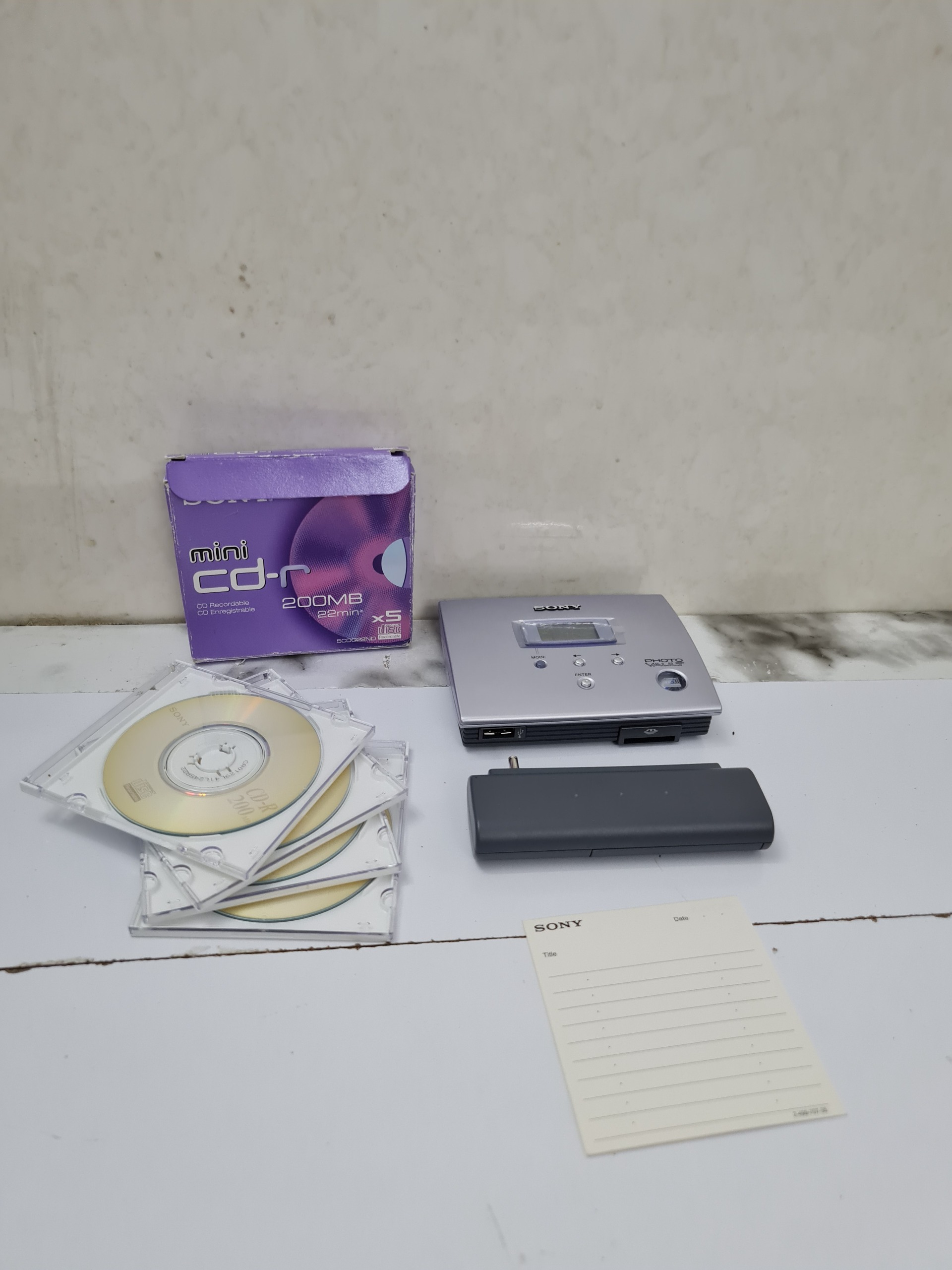 مینی دیسک سونی برای انتقال عکس و دیتا