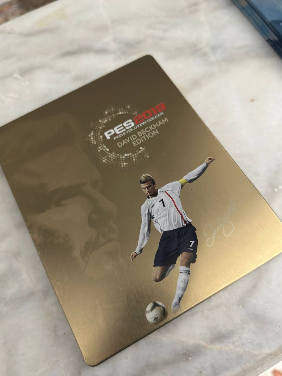 استیل بوک Pes 2019 steelbook