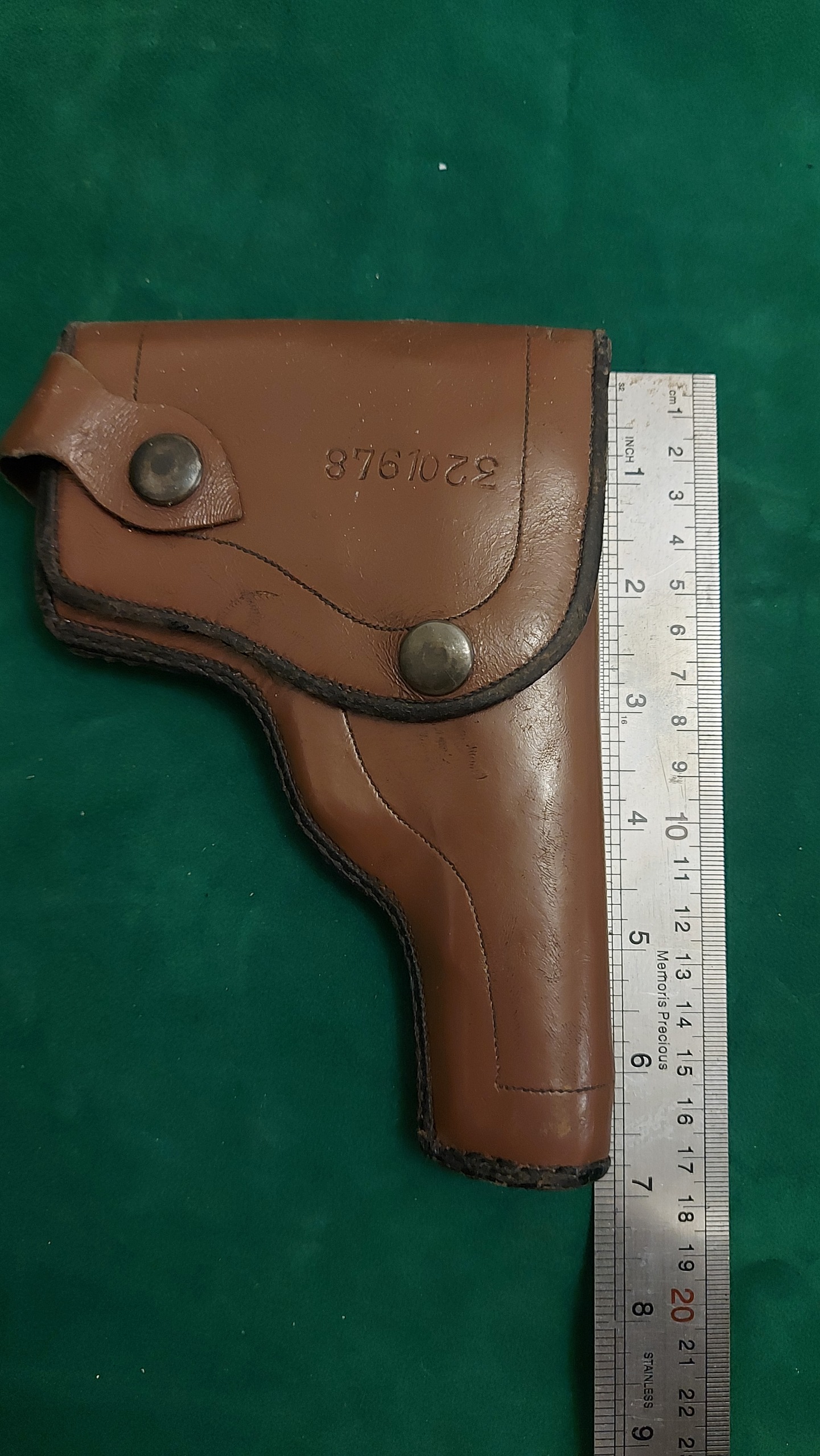 غلاف فابریک لاما اسپانیا 32 و 22