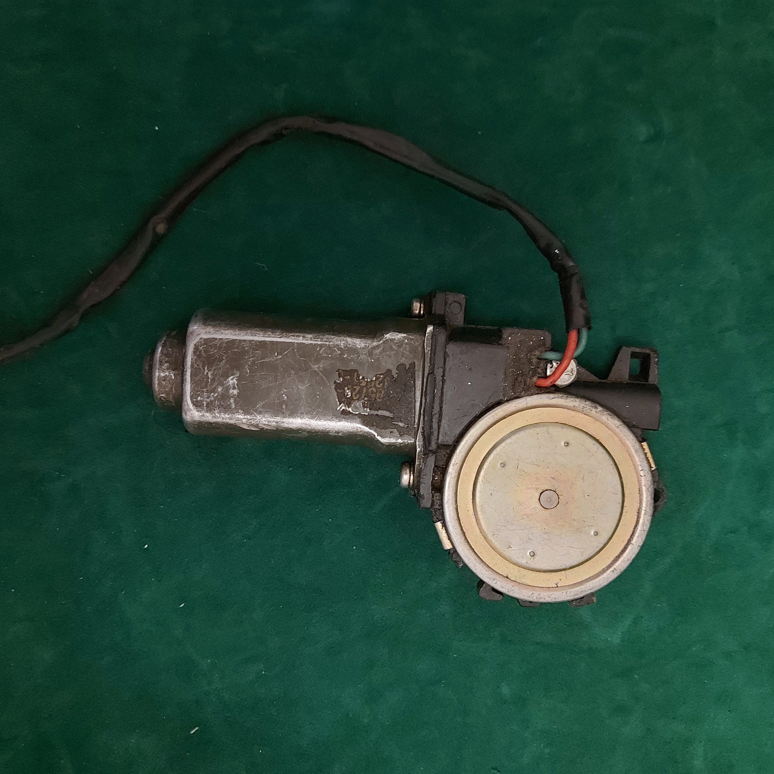 بالابر شیشه 206