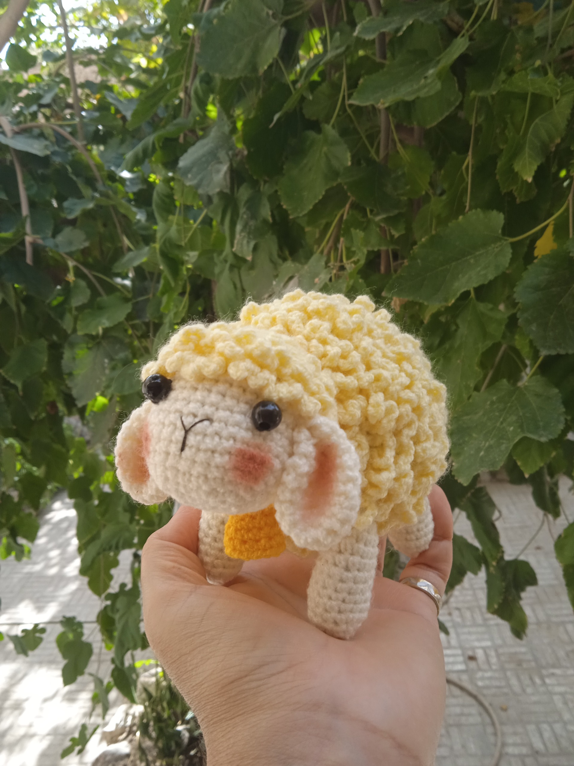 عروسک ببعی بافتنی