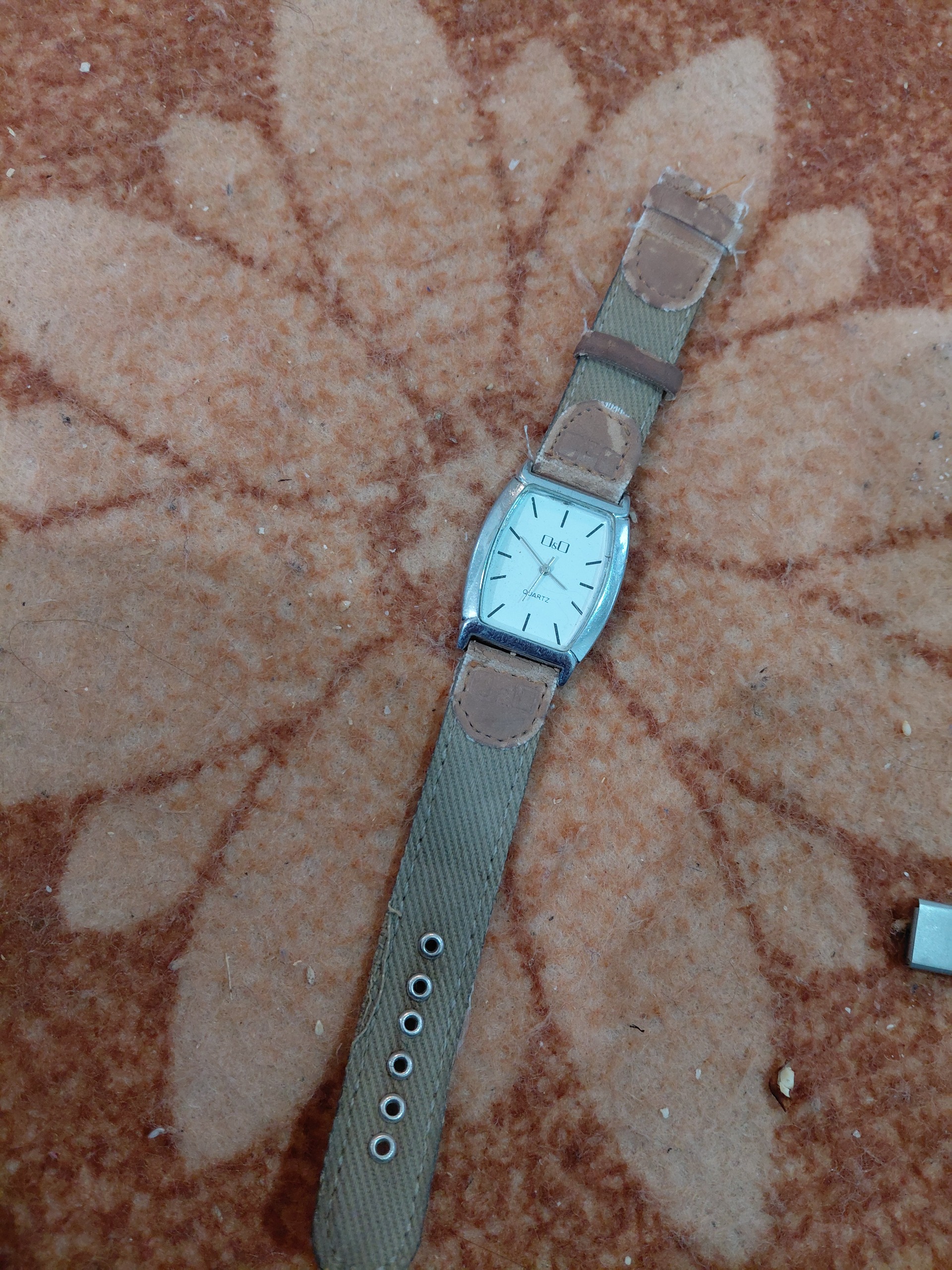 ساعت مچی کیو اند کیو