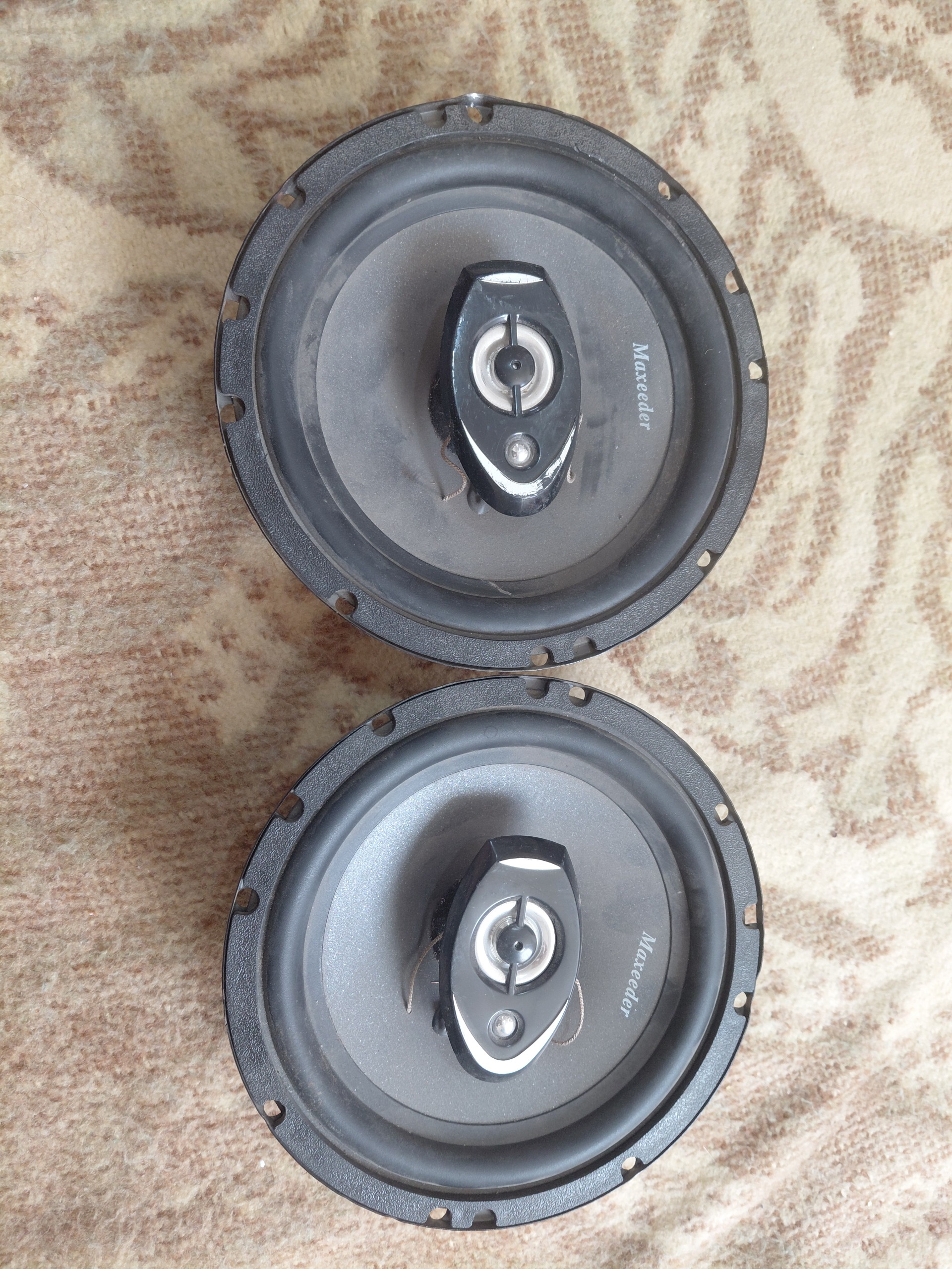 باند گرد ماشین کاملا سالم مکسیدر