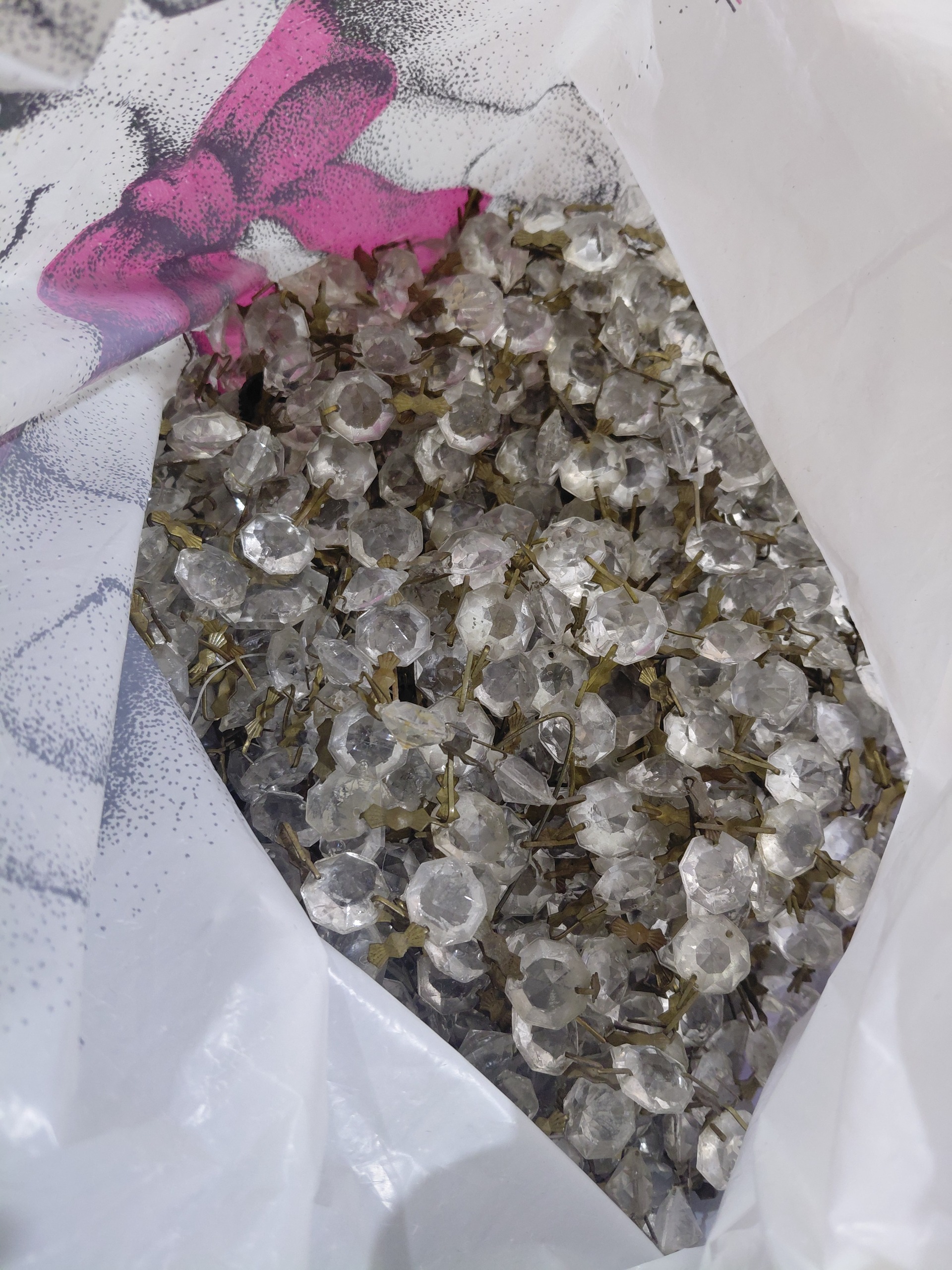 شیشه لوستر چند ضلعی