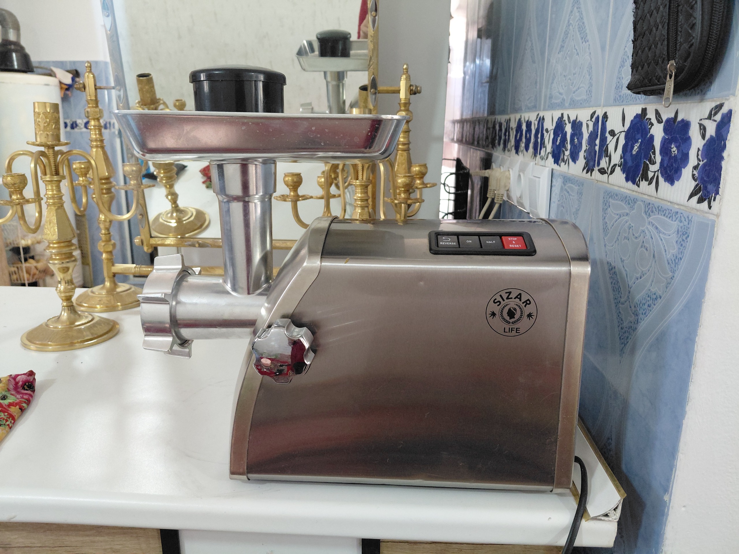 چرخ گوشت قصابی تمیز درجه یک