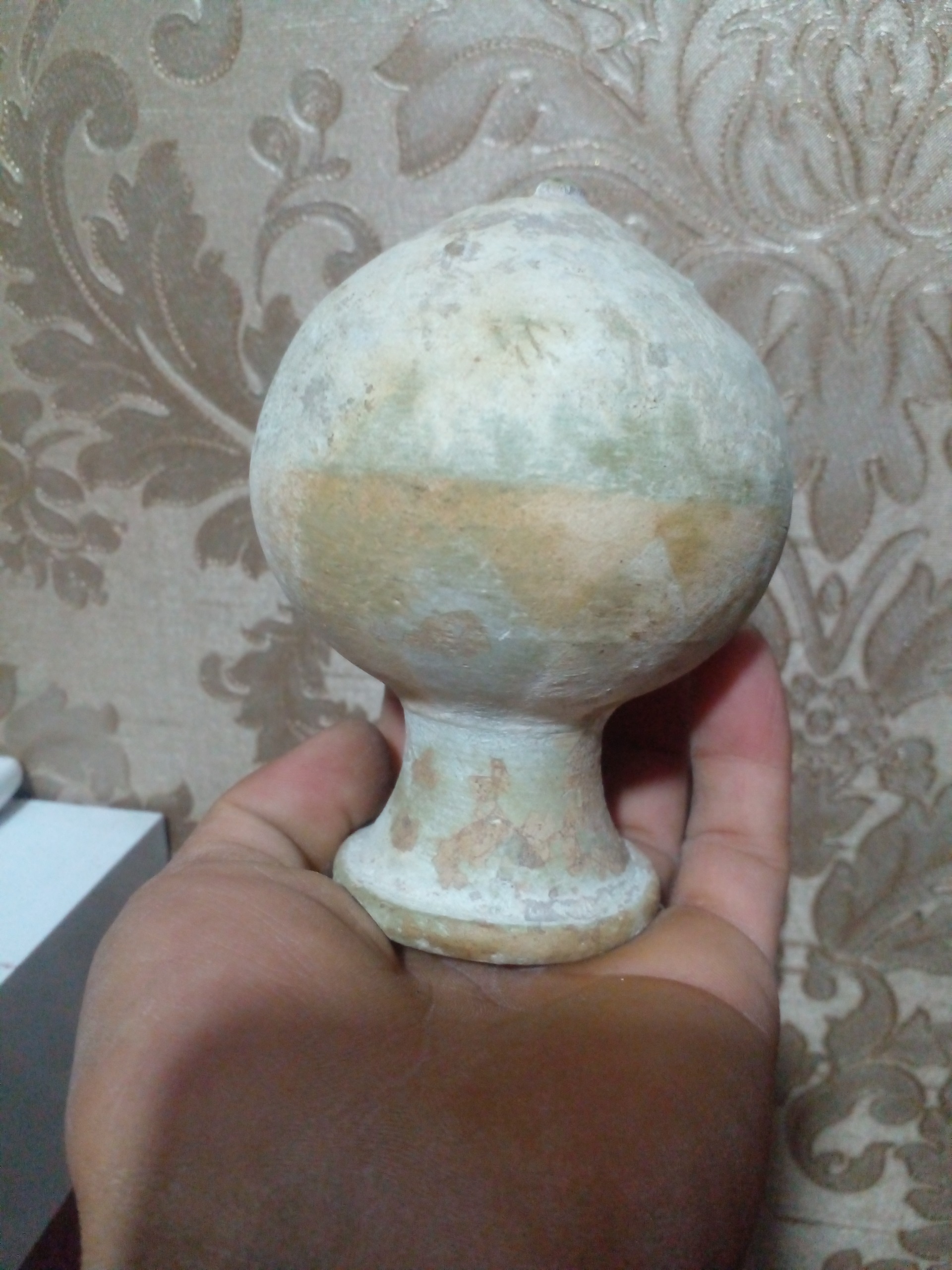 کوزه رنگی بسیار زیبا و کلکسیونی
