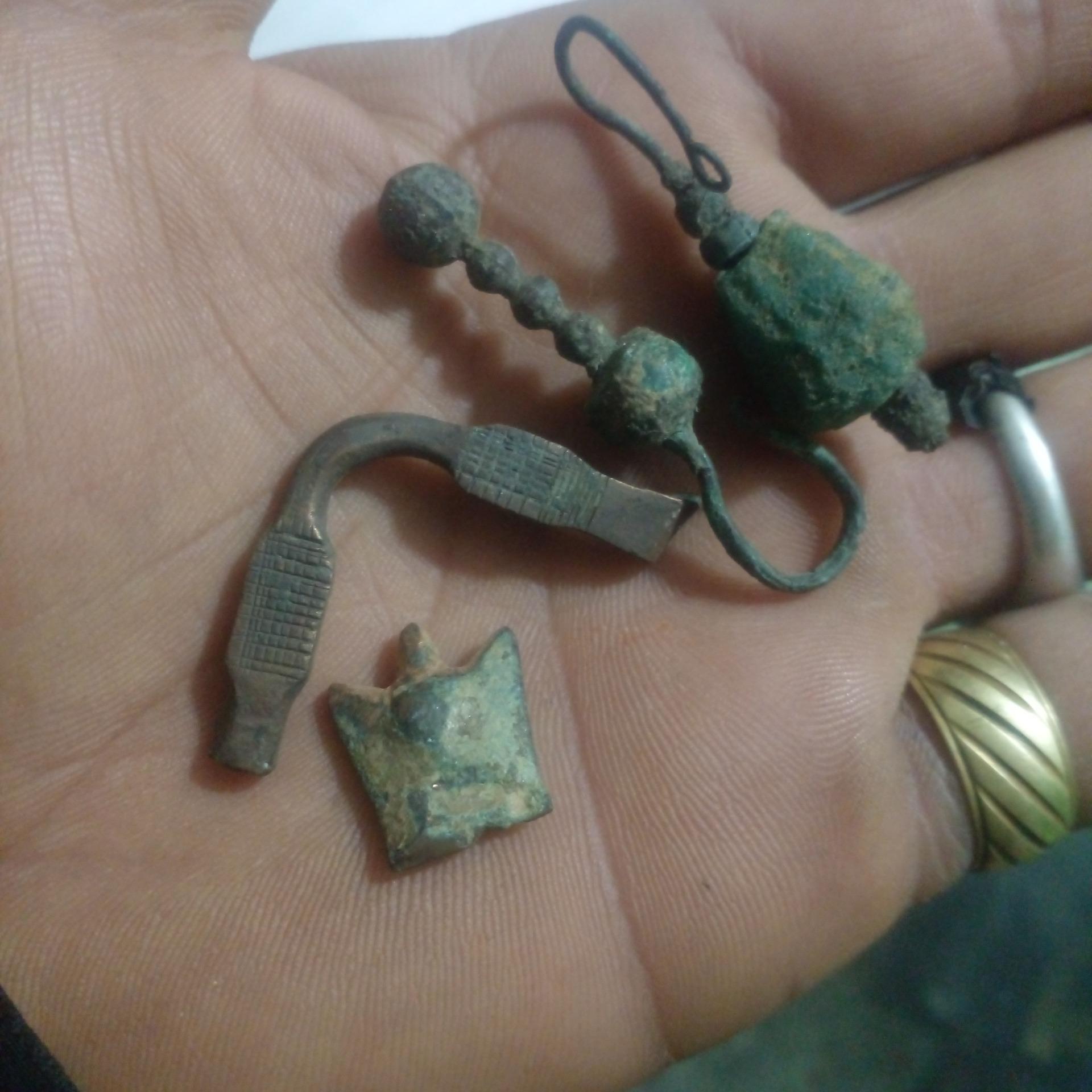 کل مجموعه انتیک فقط 800