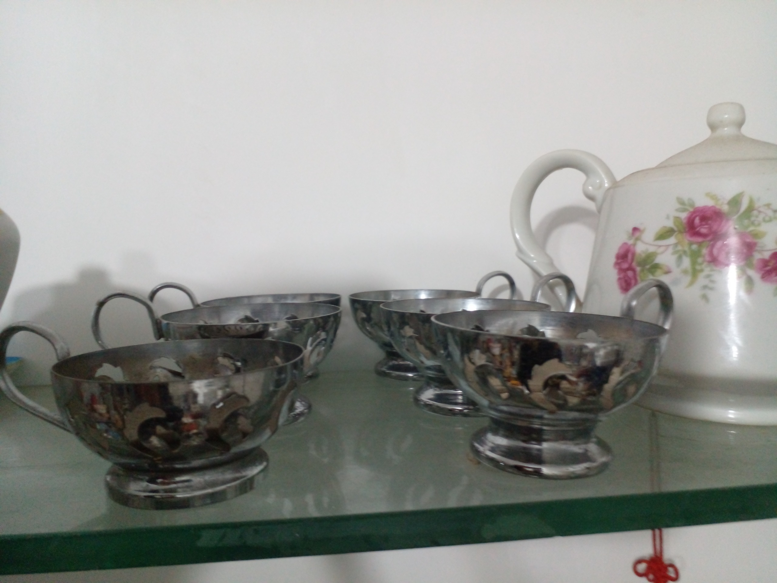 انگاره برنجی یک دست