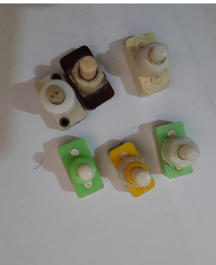 کلید فشاری ولتاژ کم  آموزشی