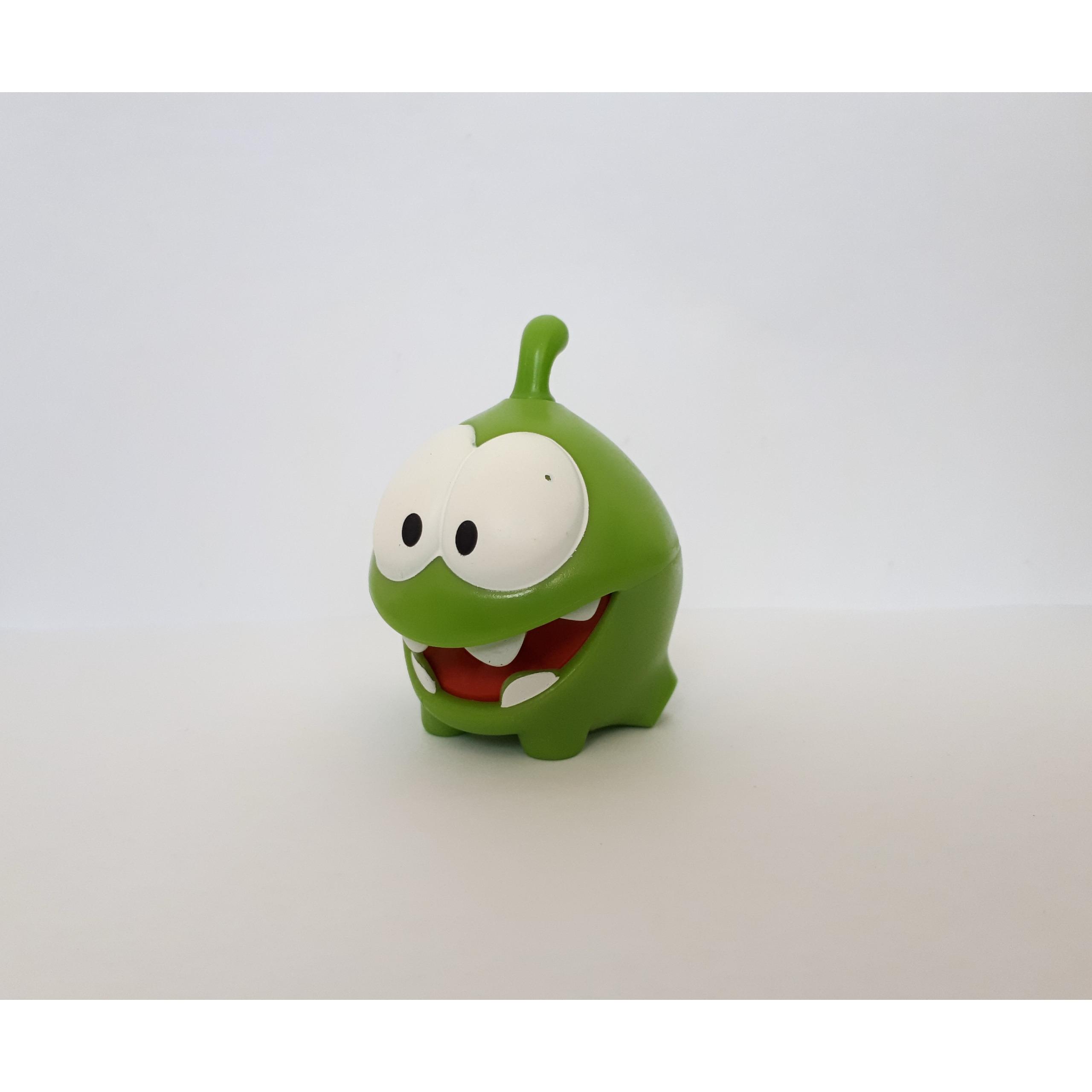 اکشن فیگور Om Nom