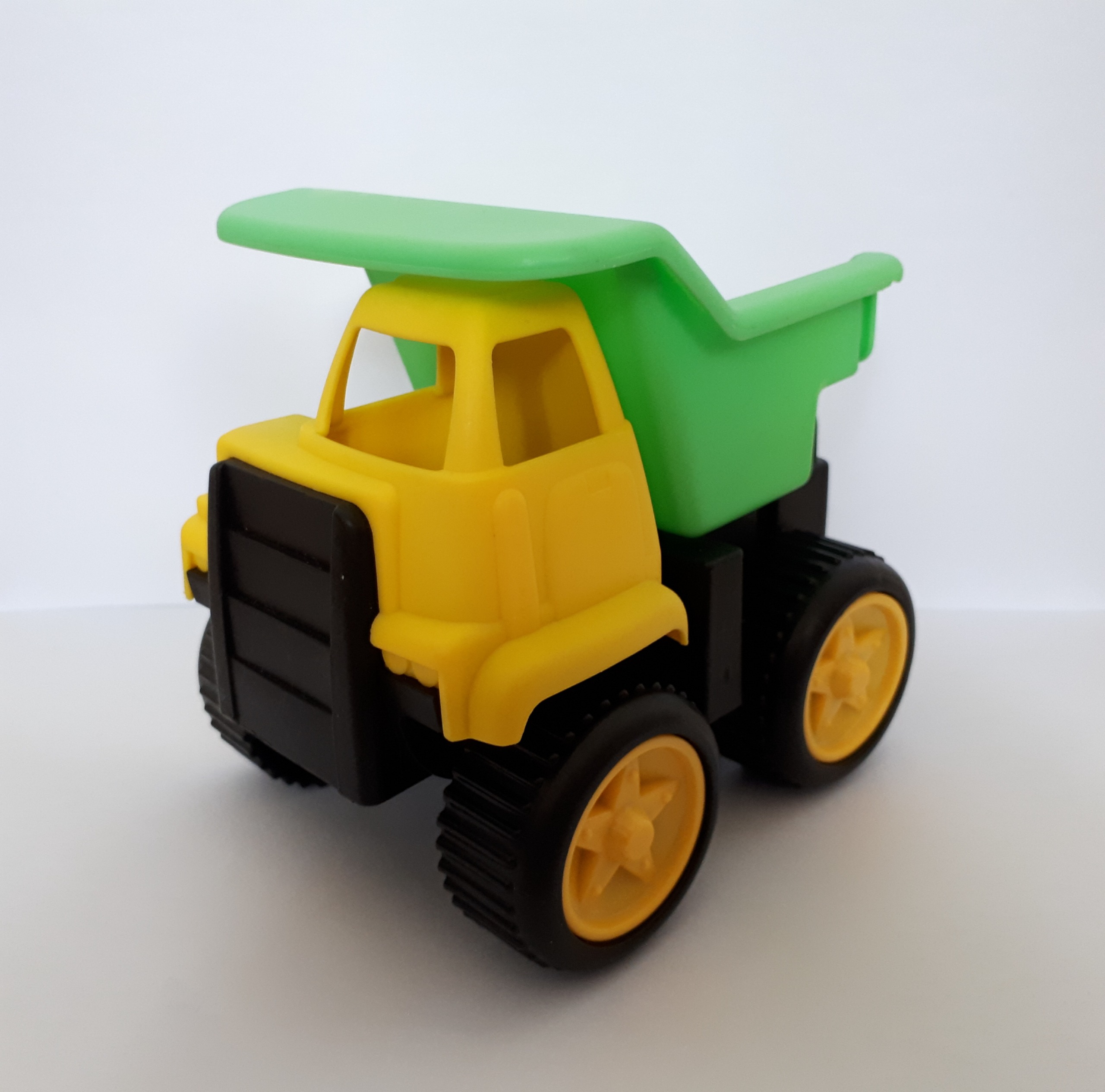 کامیون اسباب بازی