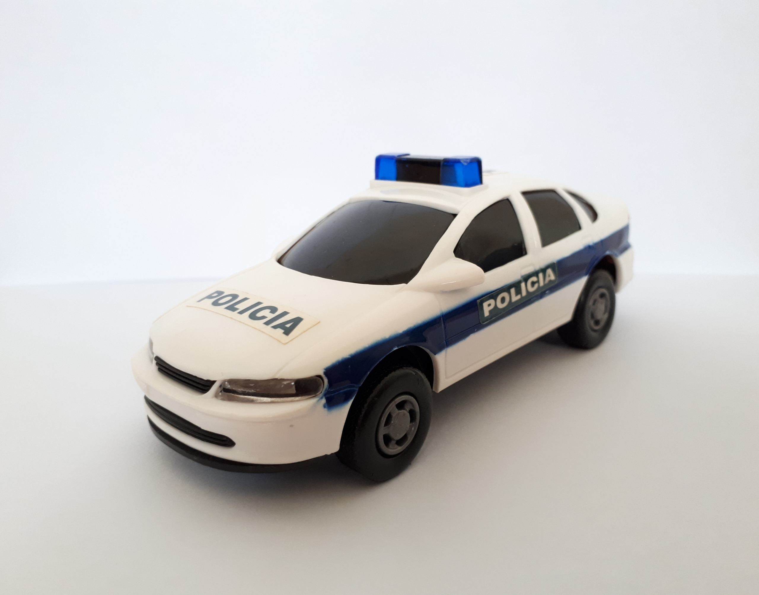 ماشین بازی پلیس