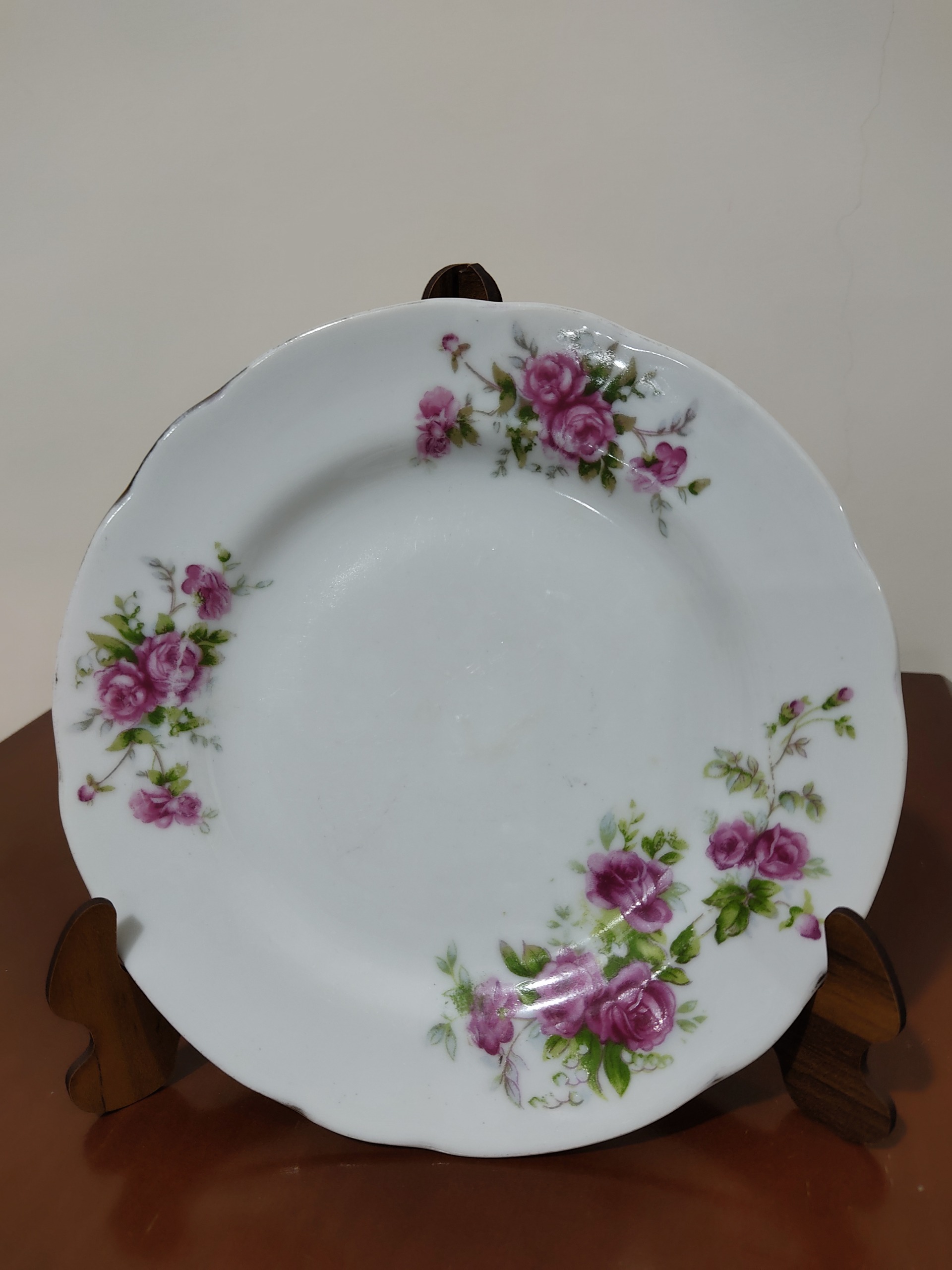 بشقاب گلسرخی ژاپن مارک کمیاب
