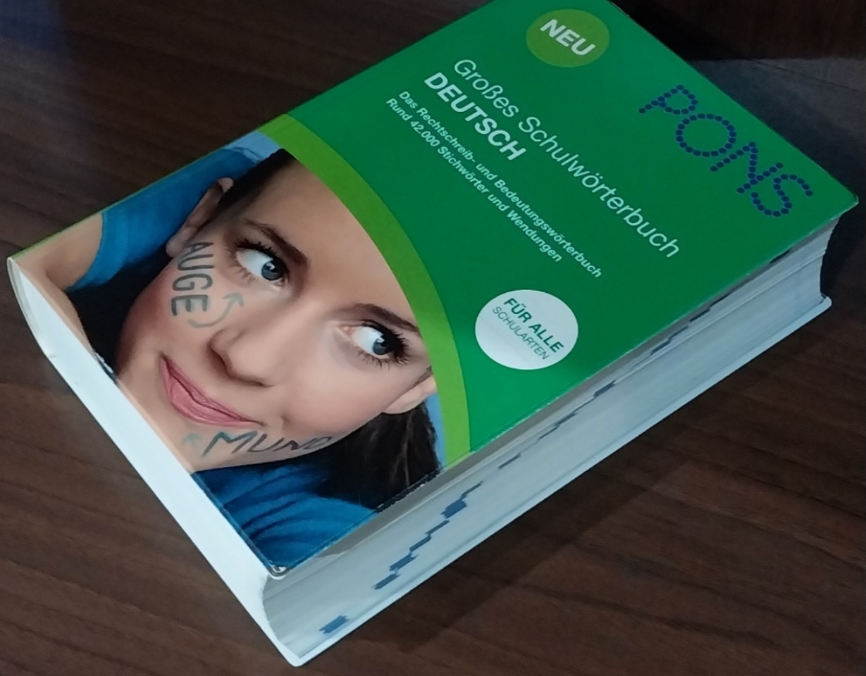 کتاب خارجی فرهنگ لغت آلمانی - اصلی PONS - 2010