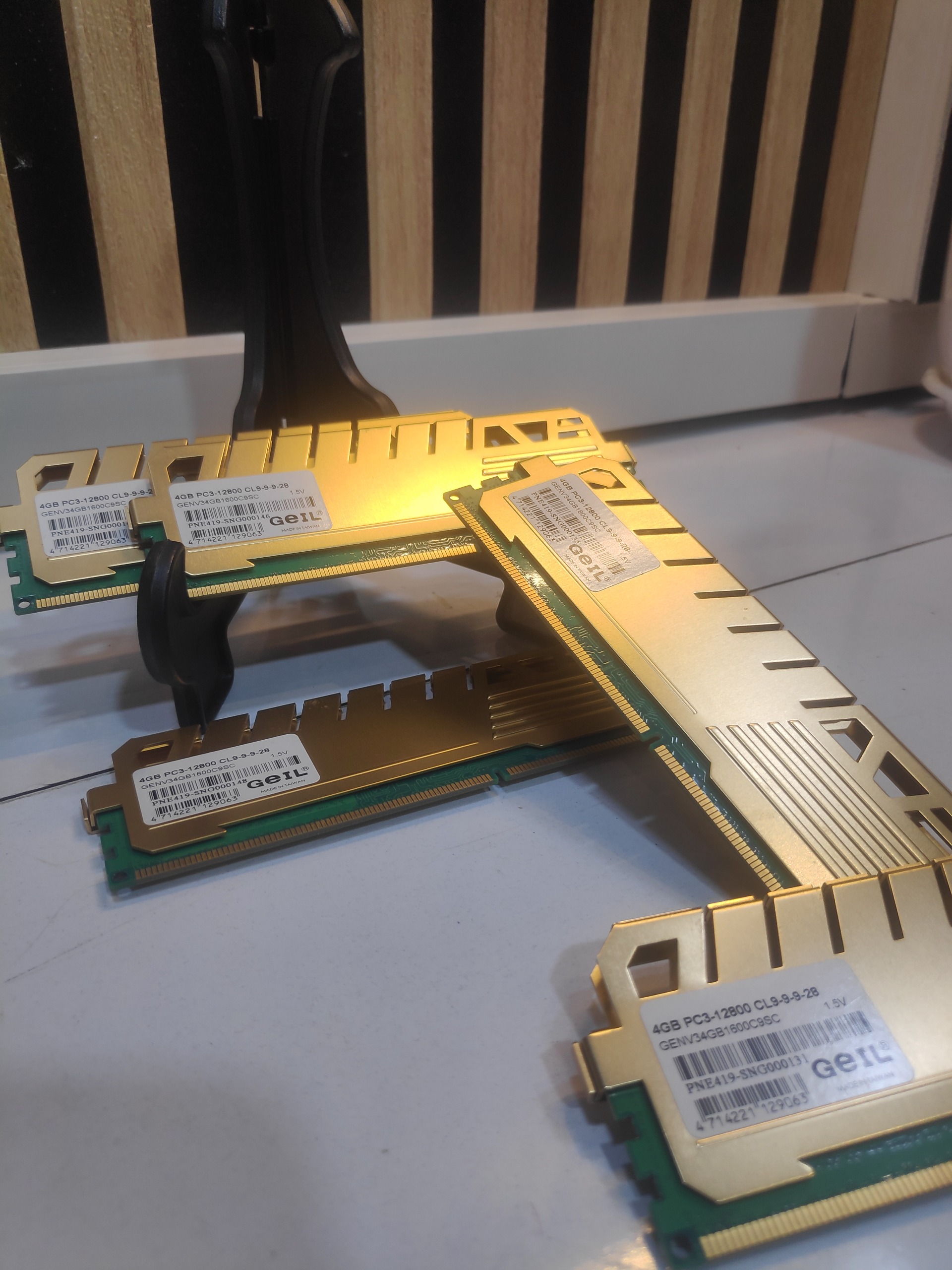 رم 4gb DDR4