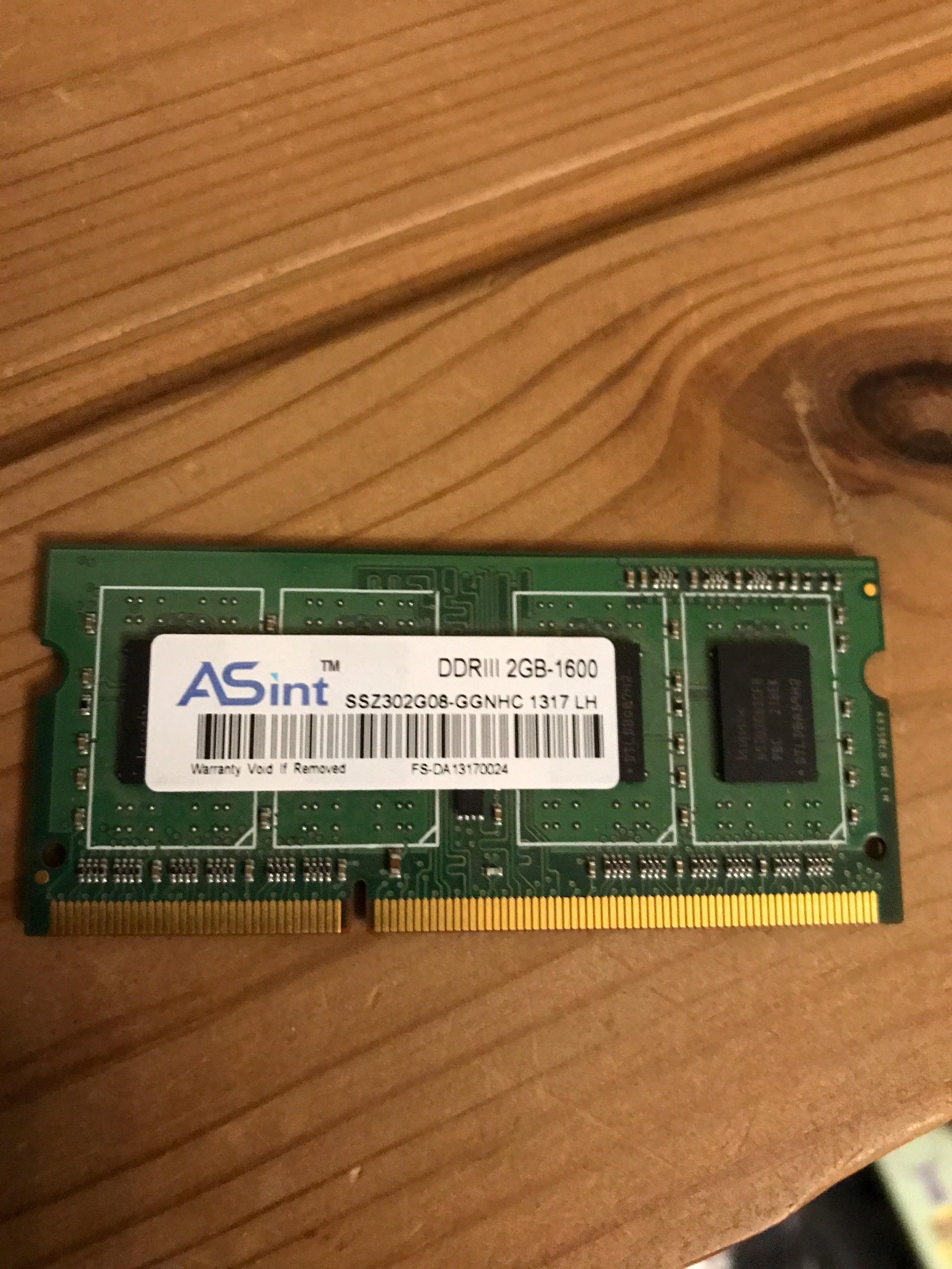 رم لپ تاپی 2gb ddr3 باس 1600