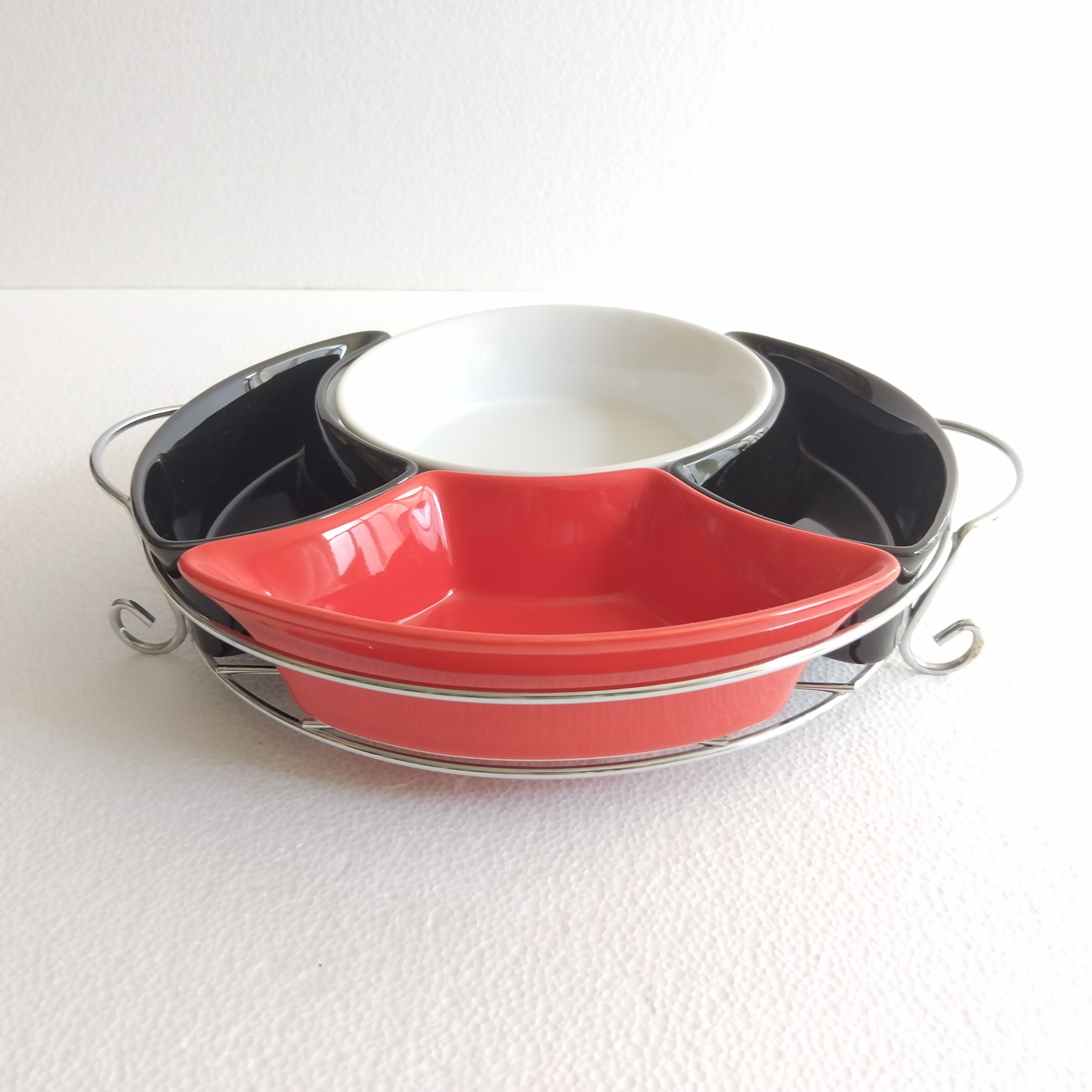 اردو خوری چینی 4 ظرف 3 رنگ با نگهدارنده فلزی