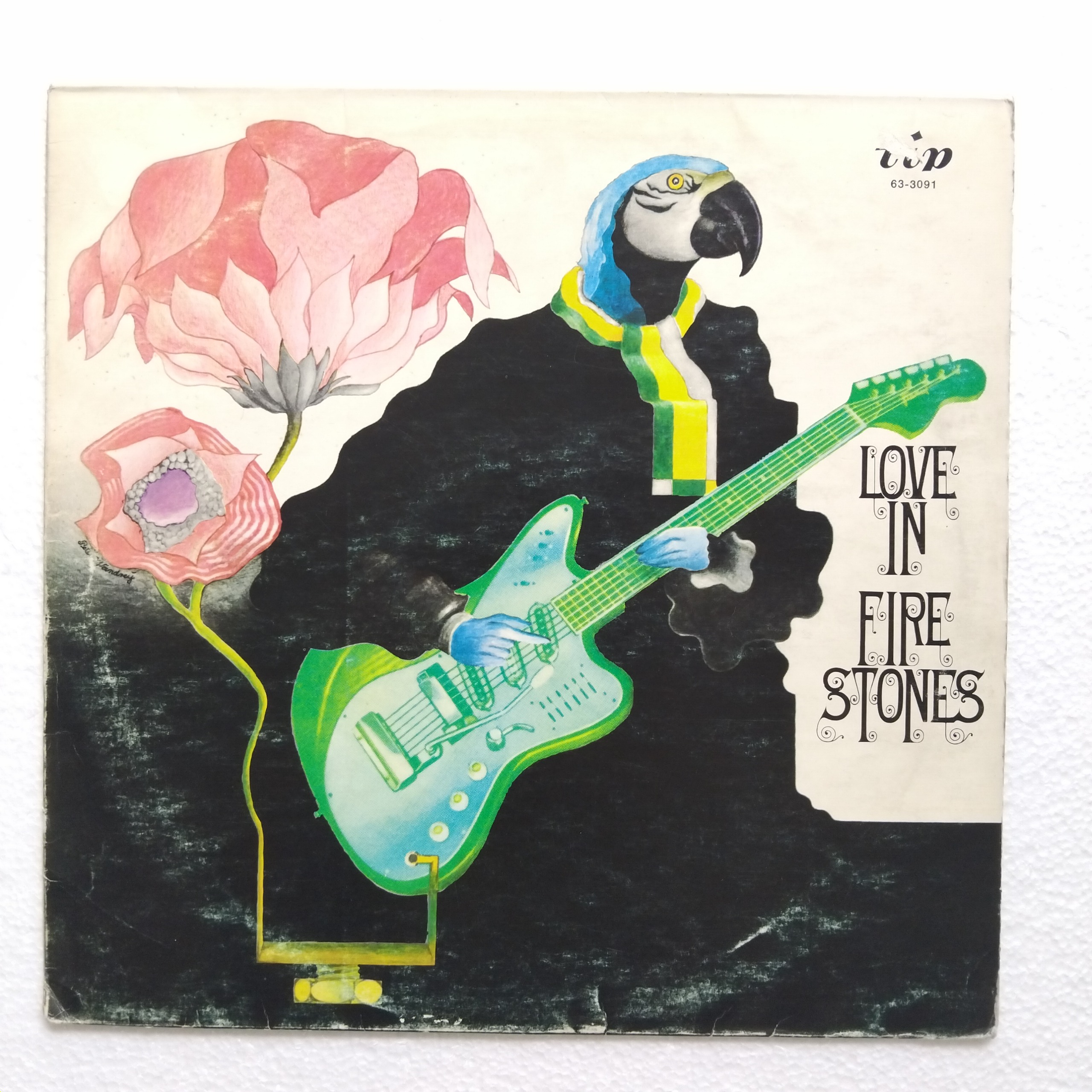 صفحه گرام 33 دور LOVE IN FIRE STONES