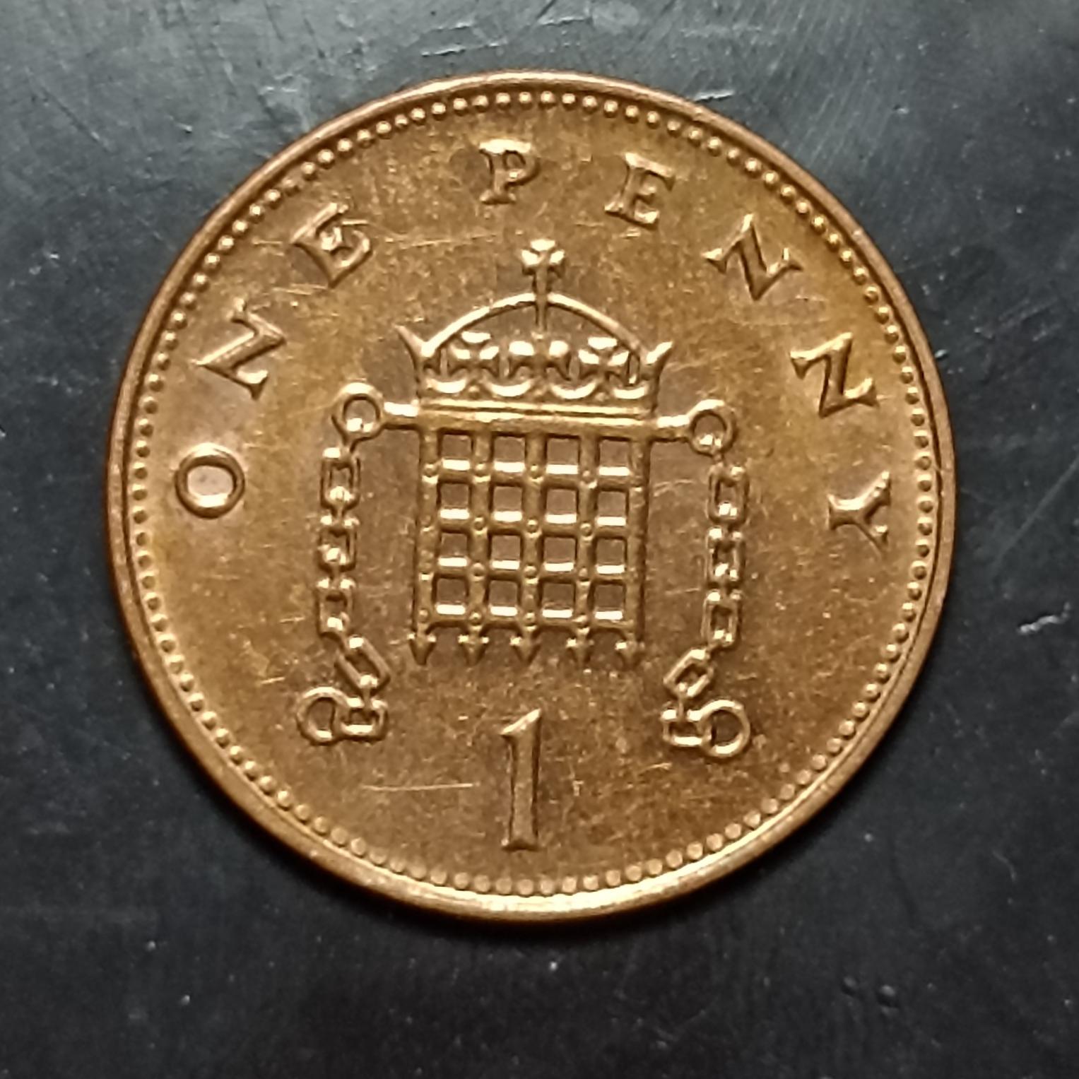 سکه 1 پنی سال 2000 بانکی (پیری ملکه)