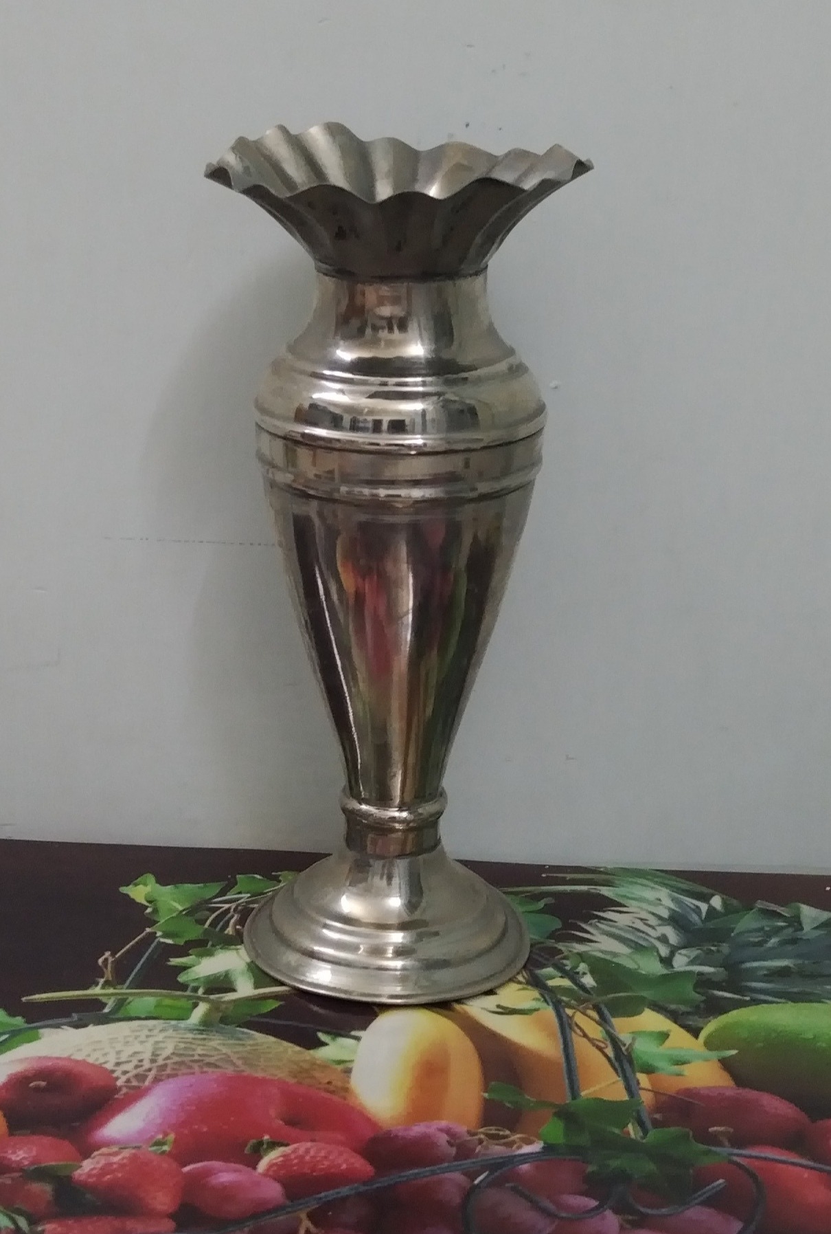 گلدان فلزی ورشو